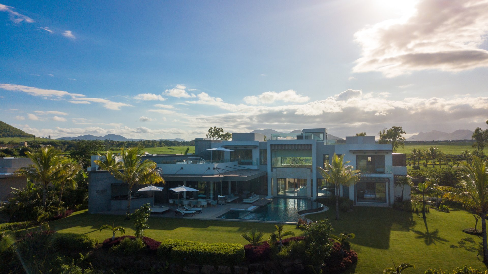 What are the prospects for real estate in Mauritius?