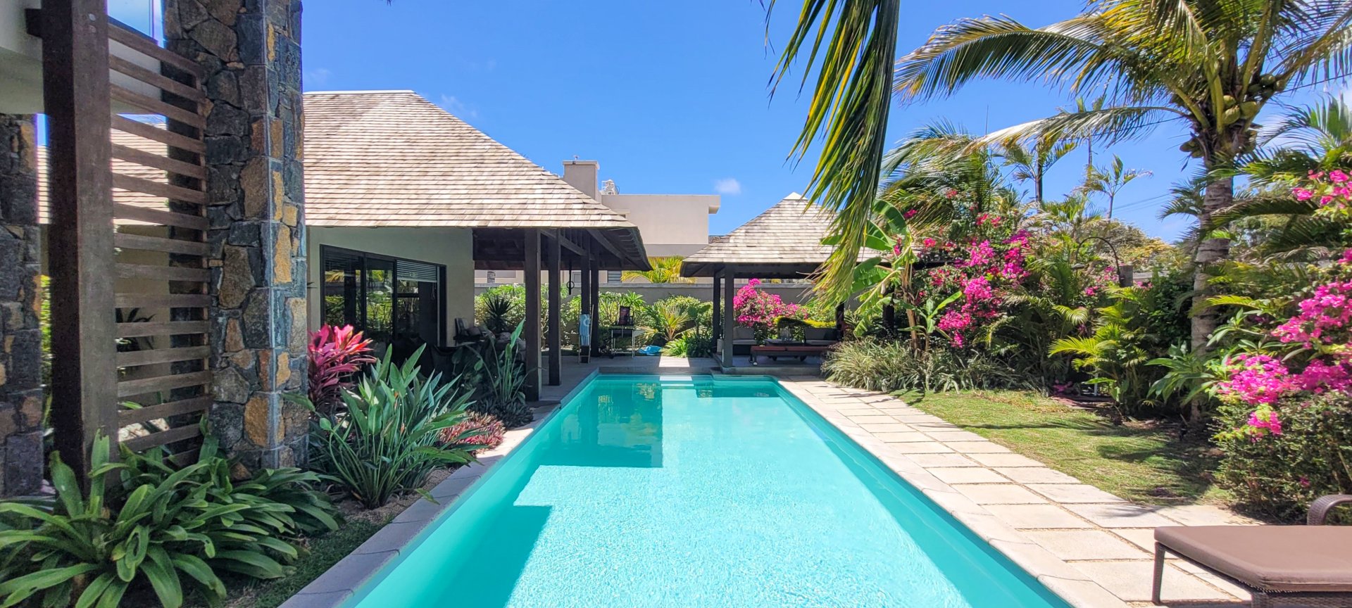 How to find a villa in Mauritius?