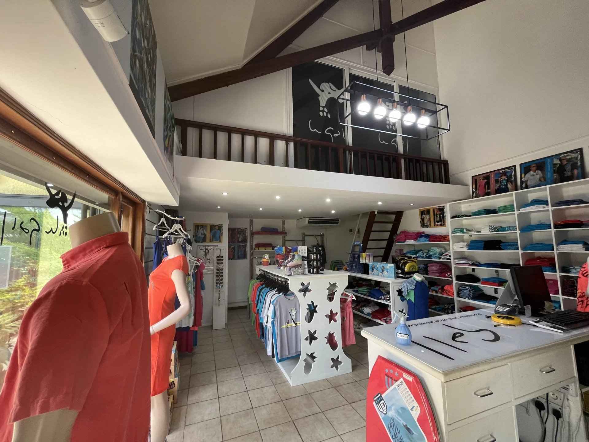 536db5558aa170d95af54db3e8cc6b2c e304d9ba01 1920 original - Attribut alt par défaut.