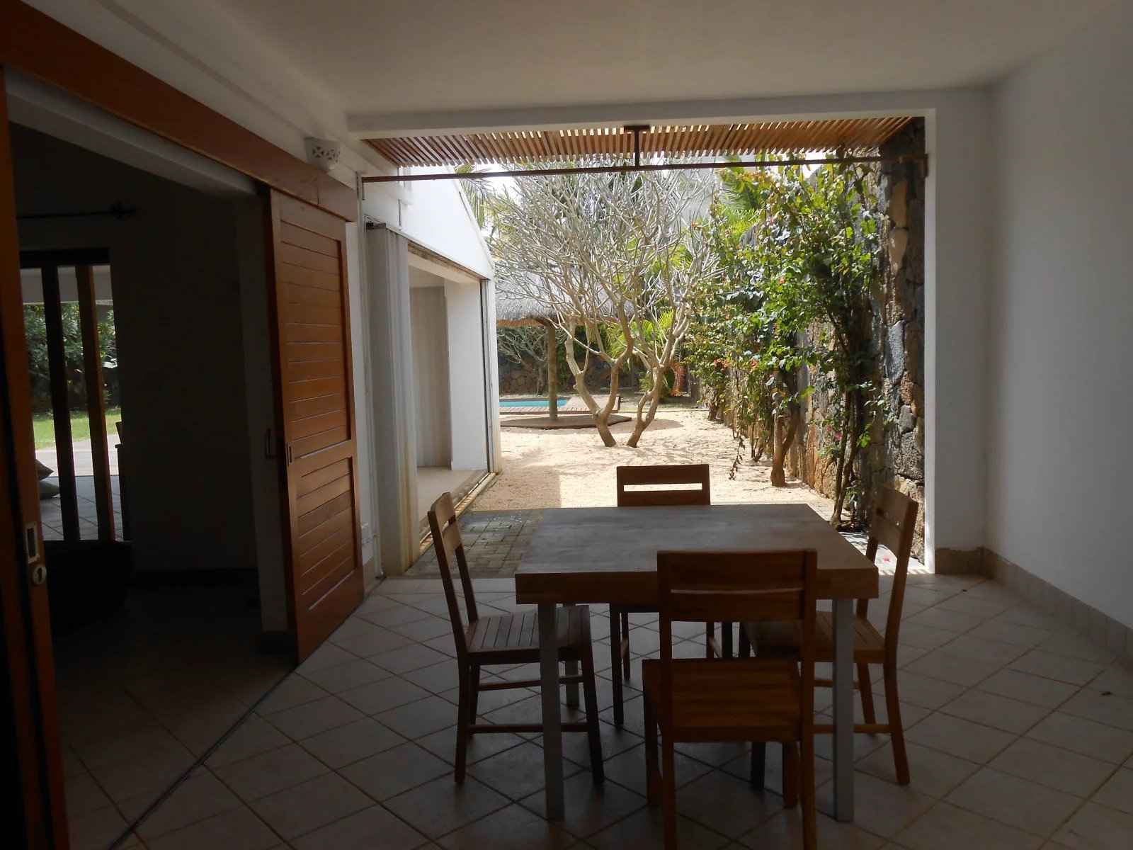 Ce3b9082f853c60aaebb28eb73ca8067 d3ae5f00eb 1600 original - Translation missing: en.helpers.application.image_tag.default_alt