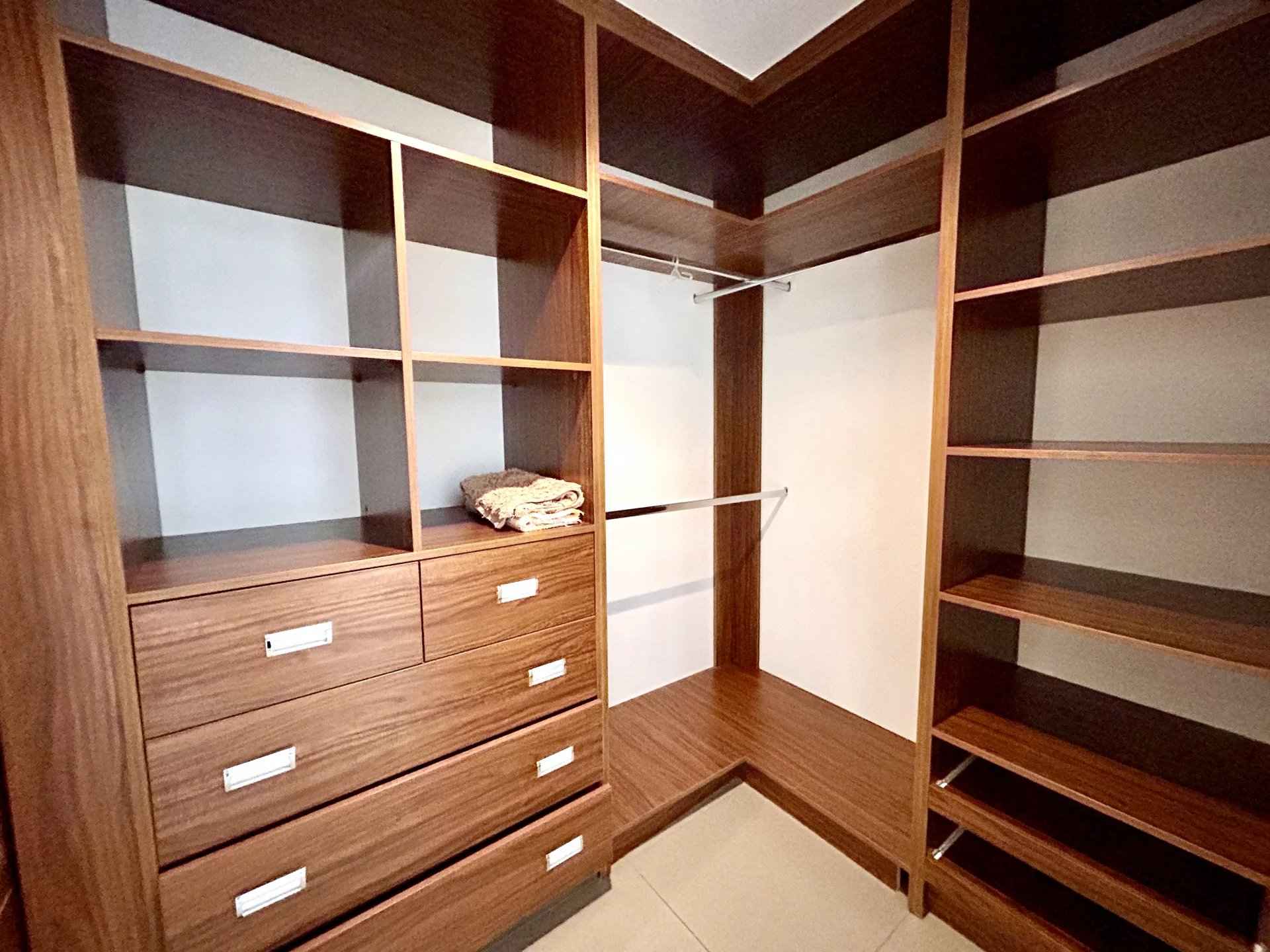 922ad3ad54833fbea27a4d4cea0b832e 2ac23af790 1920 original - Attribut alt par défaut.