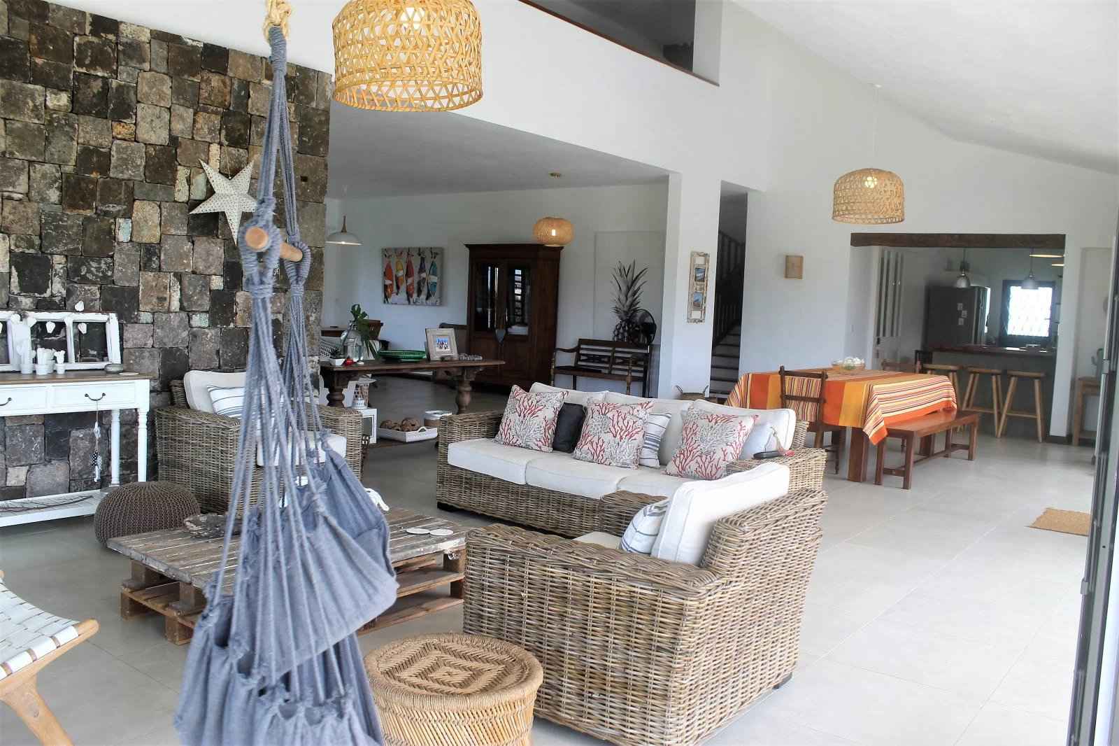 69df35349fa2fd45c1fc722a668c53a2 2487af8ed2 1600 original - Attribut alt par défaut.