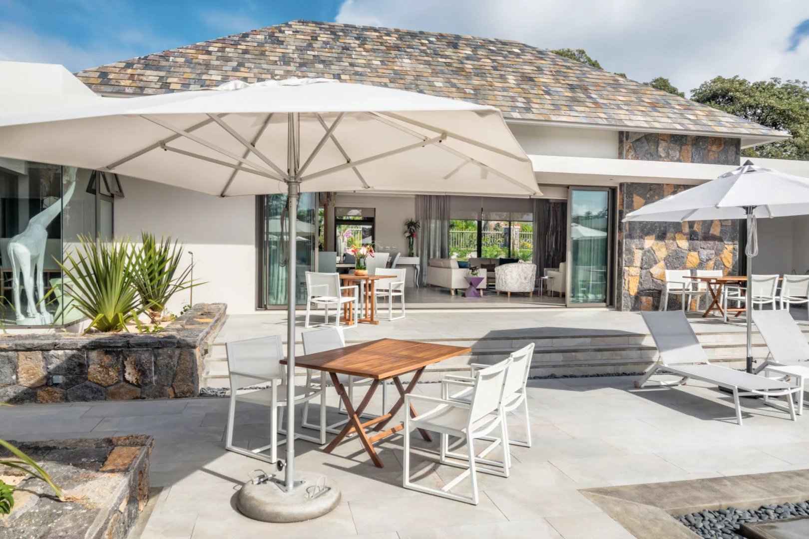 6c49c40522a17374c0696271d7ee3437 576bca892f 1620 original - Translation missing: en.helpers.application.image_tag.default_alt