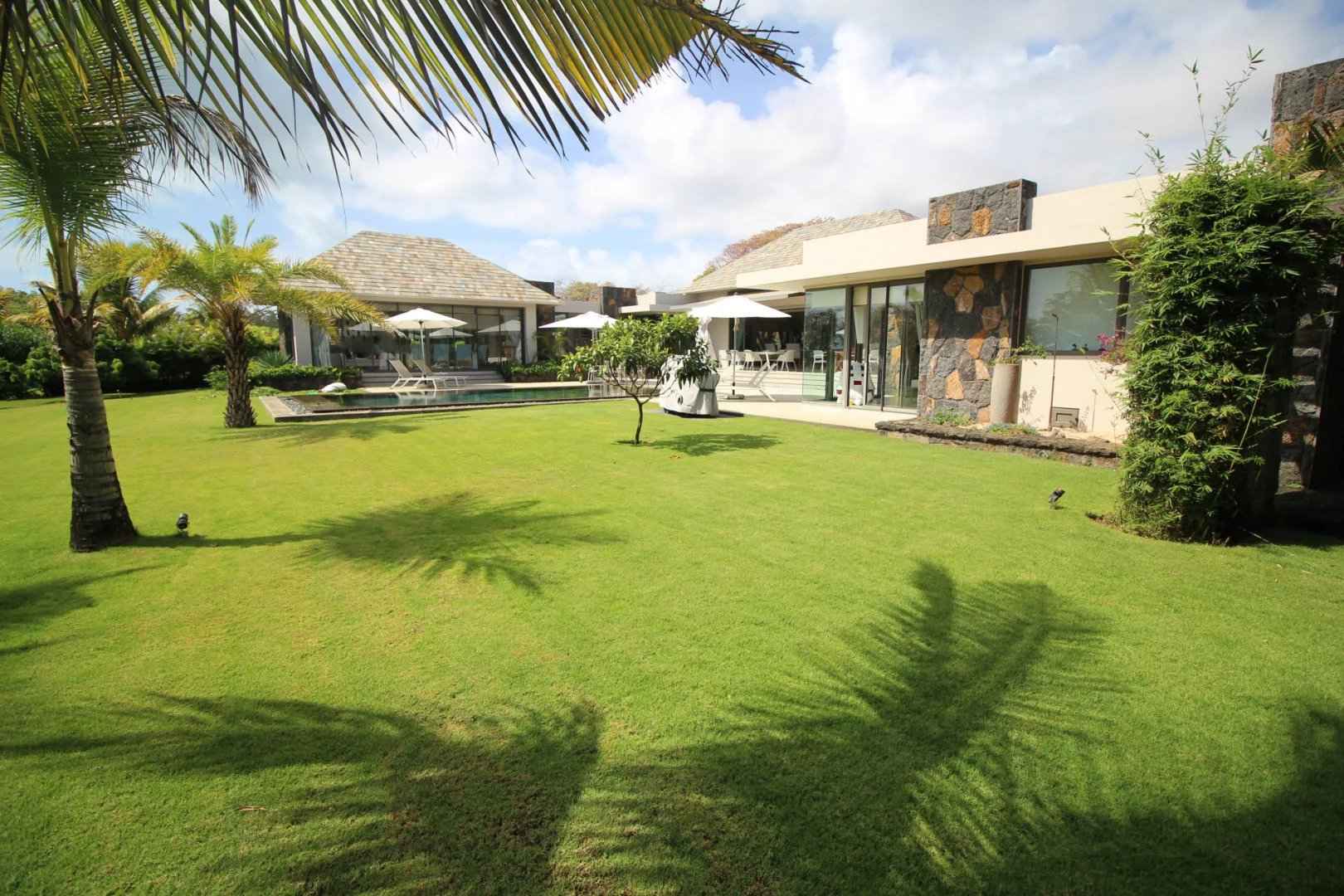 93438d54045705cbb851e0ea41aefdea 2f17ab2d59 1620 original - Translation missing: en.helpers.application.image_tag.default_alt