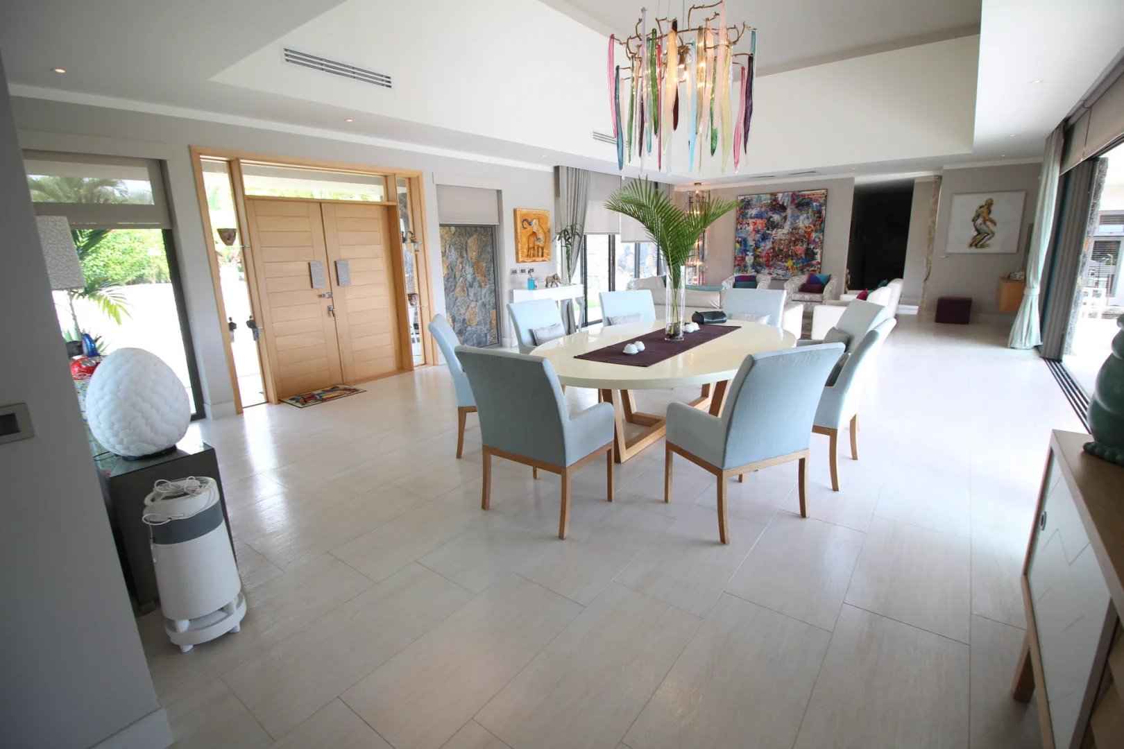 52676b50fc9ce5e4a2a3b0d5159c267f 74133729ef 1620 original - Translation missing: en.helpers.application.image_tag.default_alt