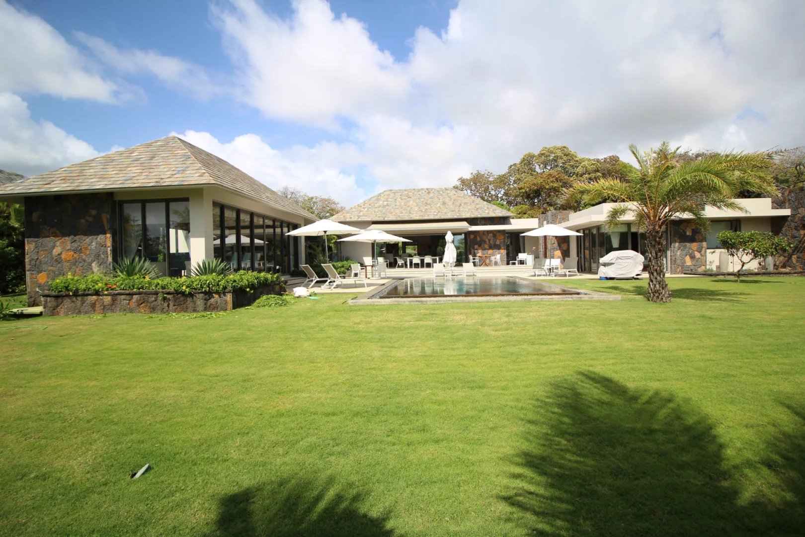 4b9a2121bf3735dc43a6ec16192d3284 2c14893f59 1620 original - Translation missing: en.helpers.application.image_tag.default_alt