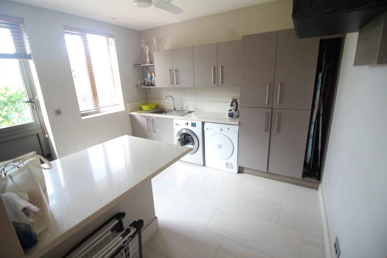 Bbf706fc11c6ab766490cc8579a0ac62 586e97d7dc 1620 original - Translation missing: en.helpers.application.image_tag.default_alt