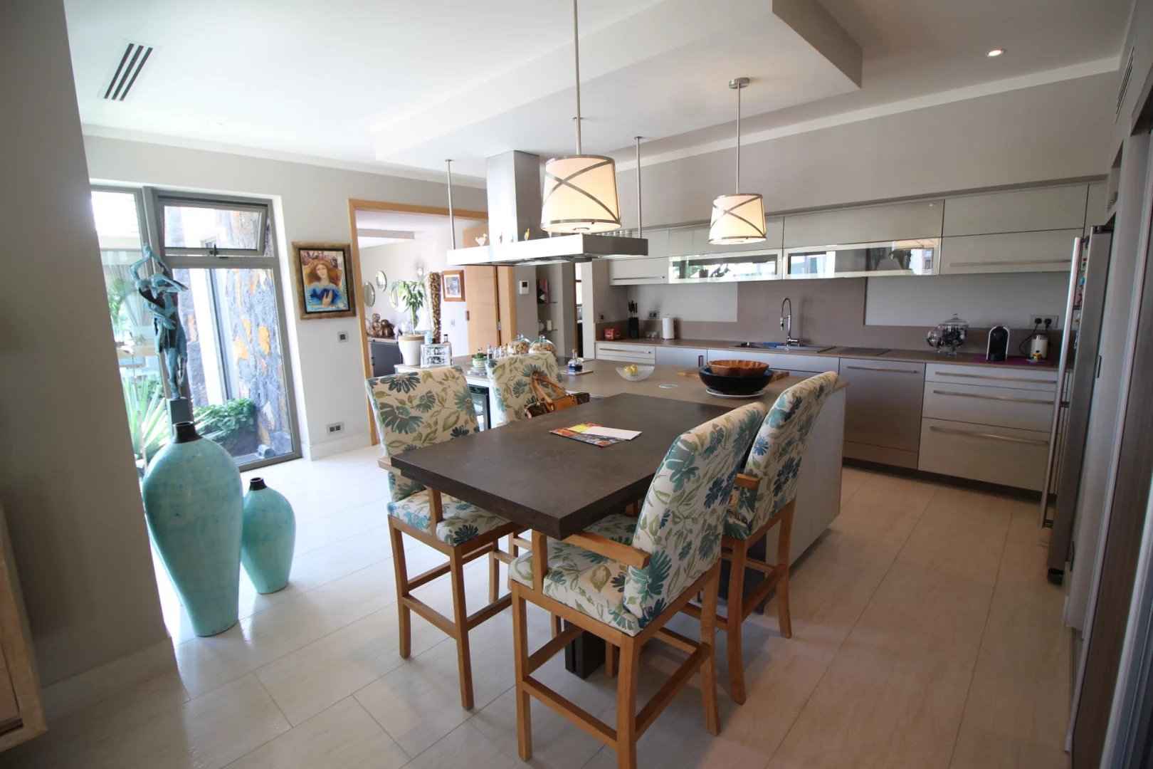 4cf8aa14f6bf0456d4d7e725ef3aca5f 5ac86b0034 1620 original - Translation missing: en.helpers.application.image_tag.default_alt