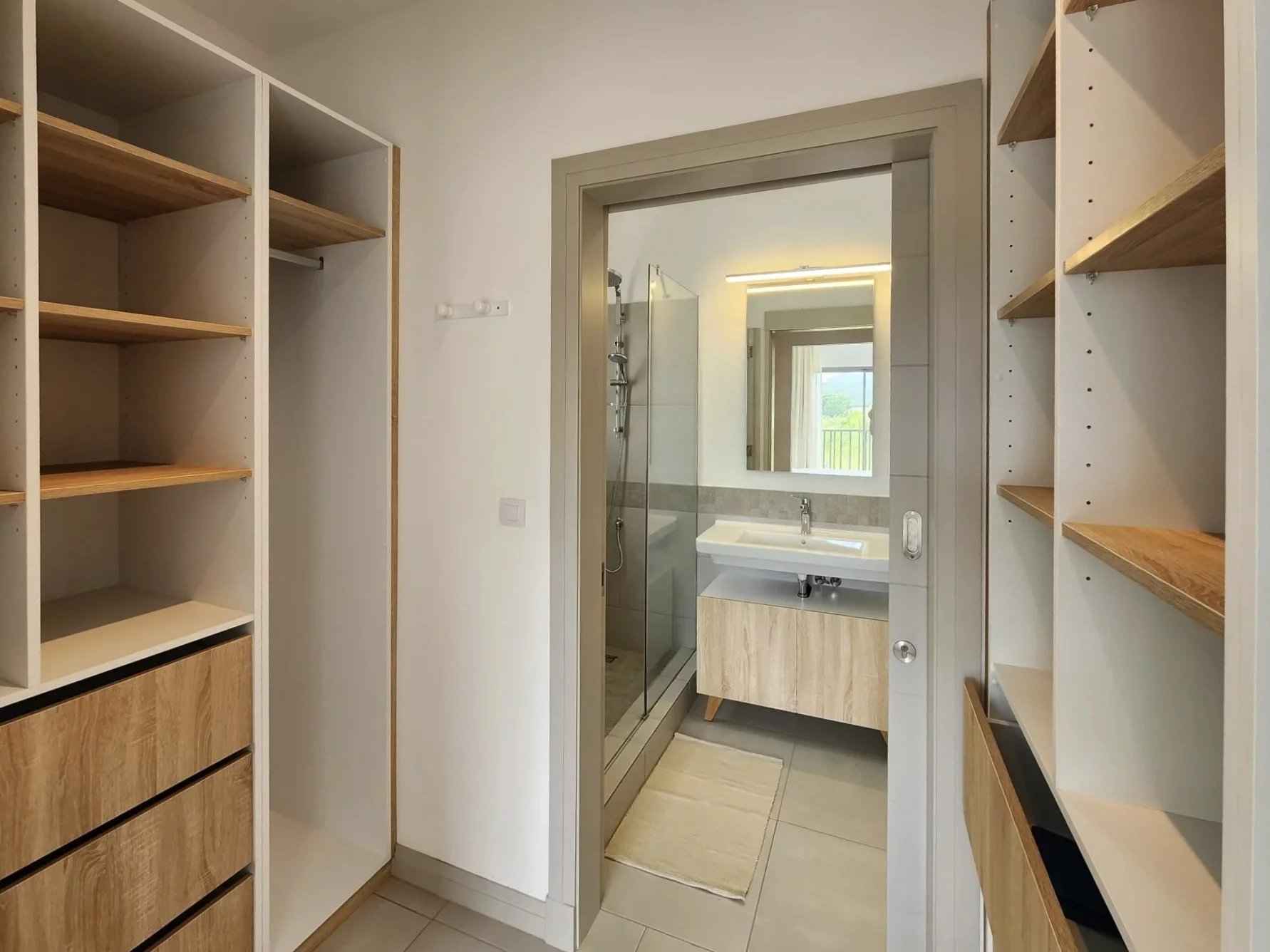 6f24256c96a17136cca949ce17d30db5 0027dd6ffa 1782 original - Attribut alt par défaut.