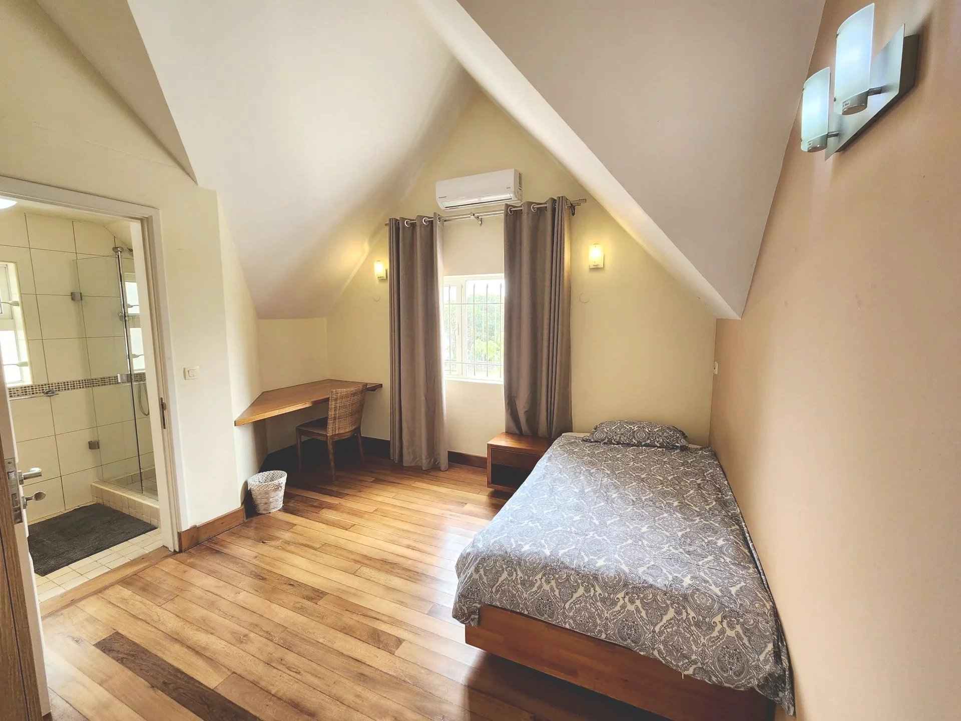 9631be41657eb69e69970eee2d679d08 cb71677b0c 1920 original - Translation missing: en.helpers.application.image_tag.default_alt