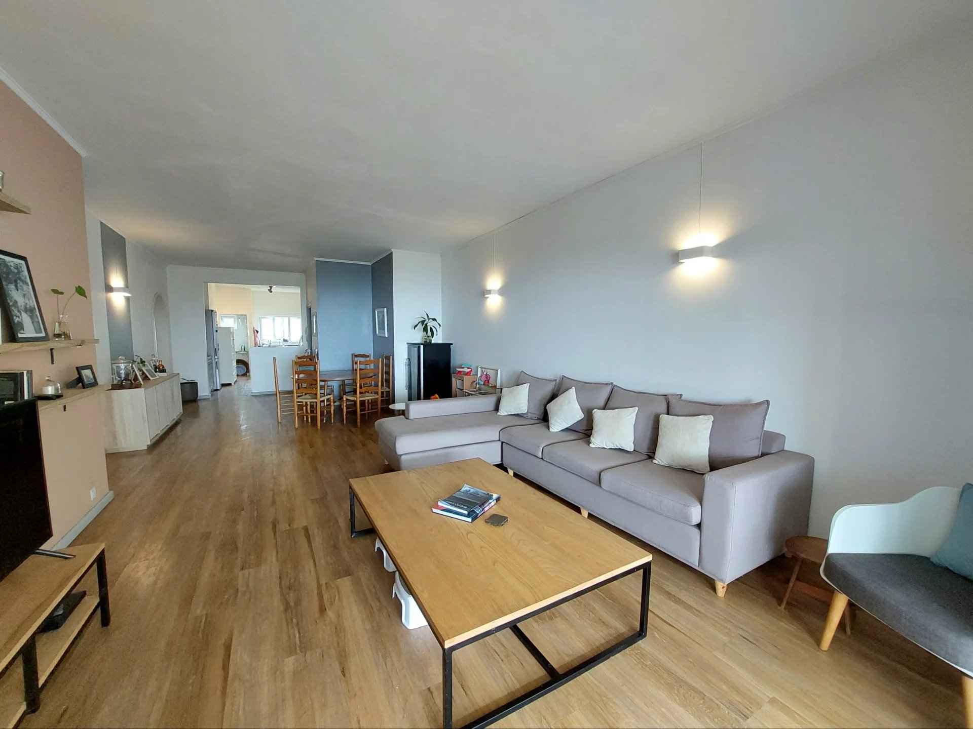 0b30f68de160594d2f5a11eea5c66c36 e7d209818e 1920 original - Attribut alt par défaut.