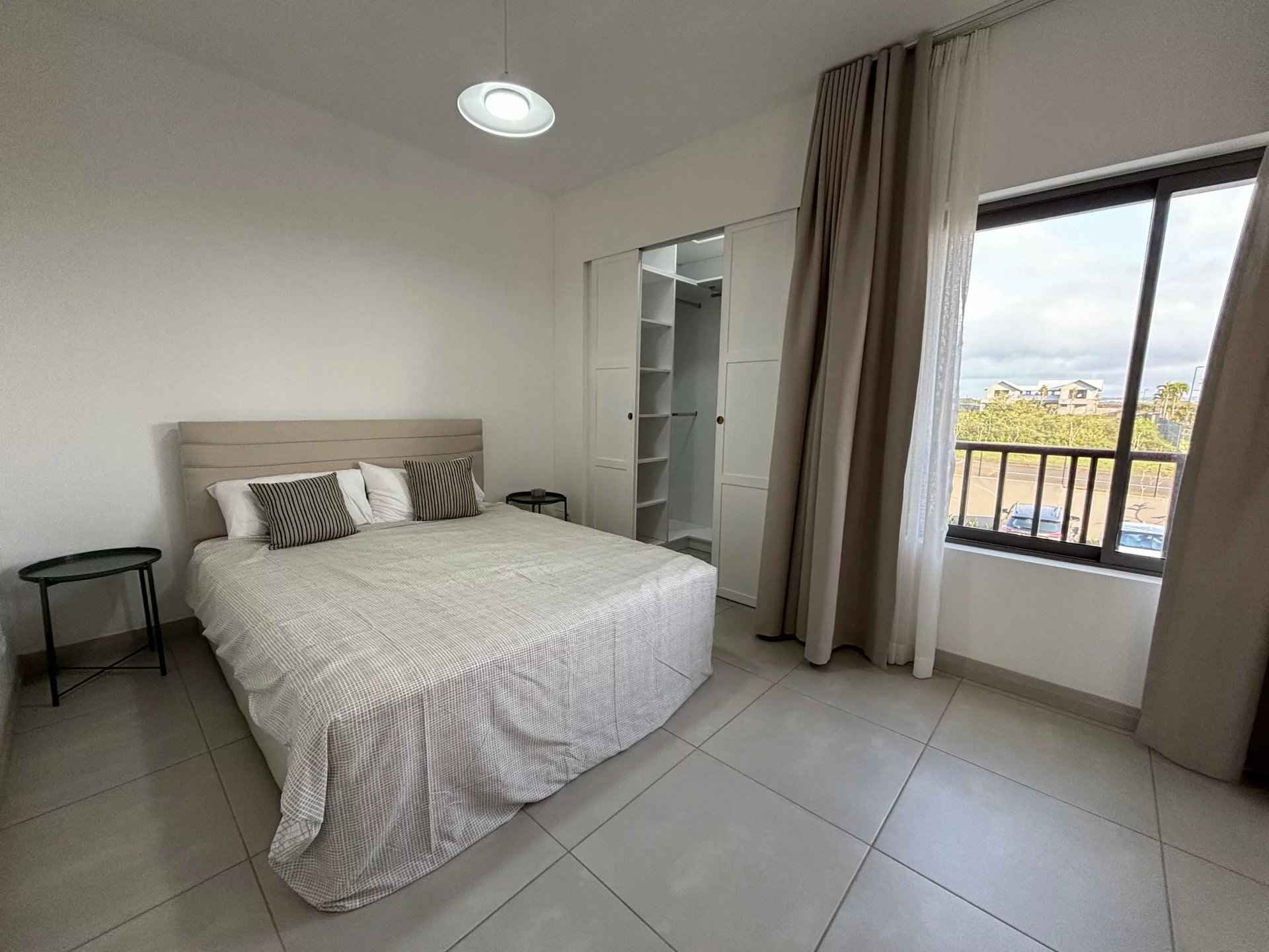 4b6ecf97ebf222eae66cc25d1c60af19 9908931629 1920 original - Attribut alt par défaut.