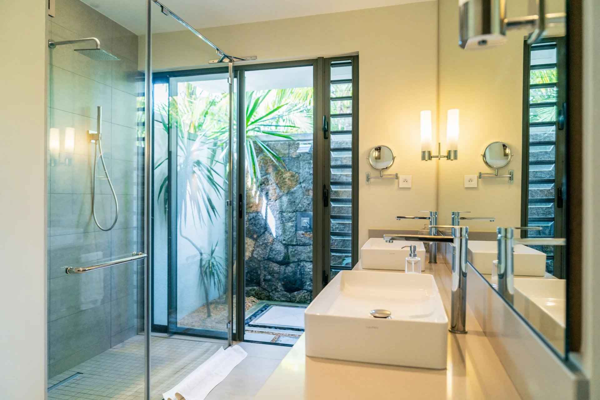 Bc841905b18defc062efeebb6fafe91a d88058745a 1920 original - Attribut alt par défaut.