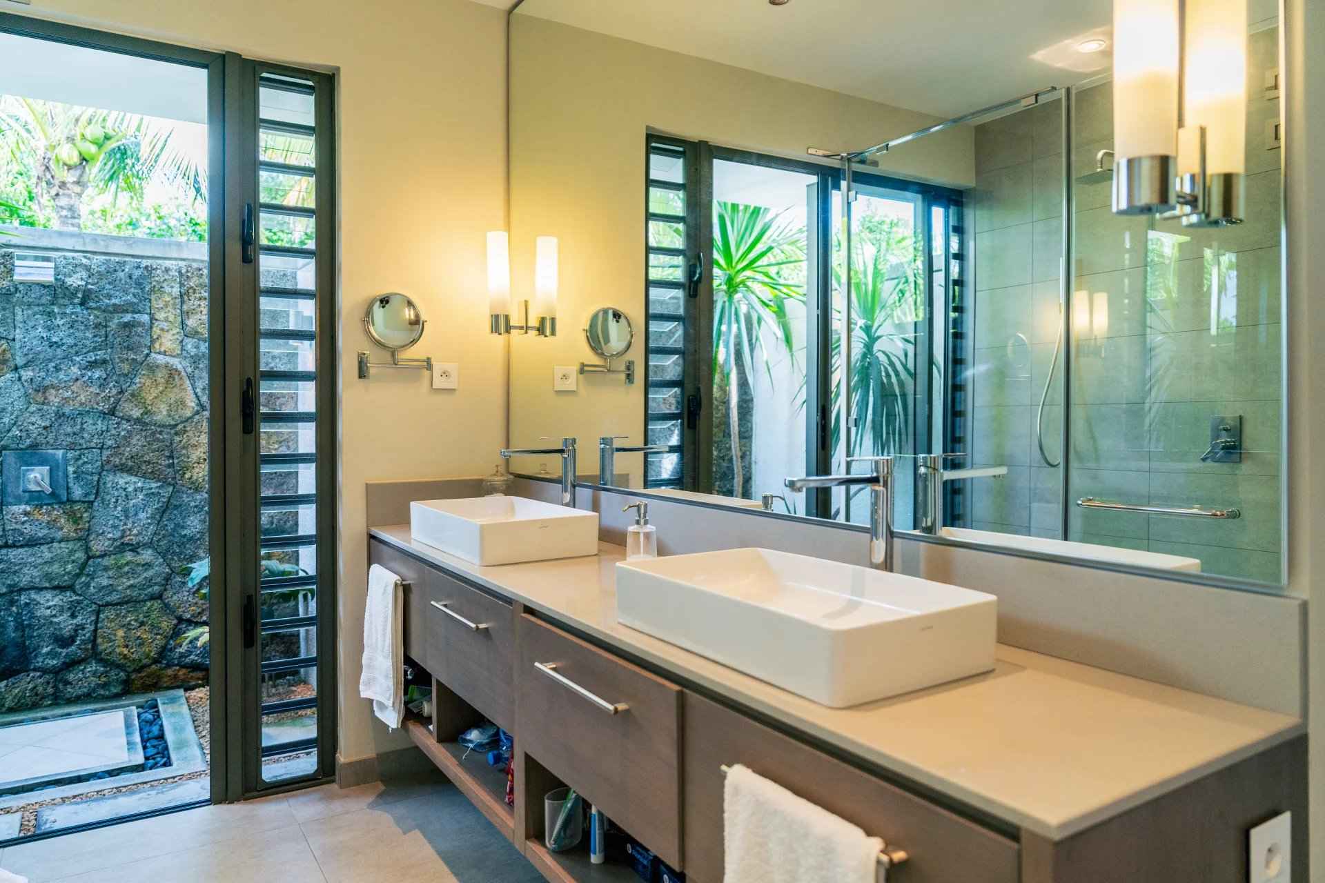 8abfb10a3f402b0efa287a80e5246242 0a47fdc27a 1920 original - Attribut alt par défaut.