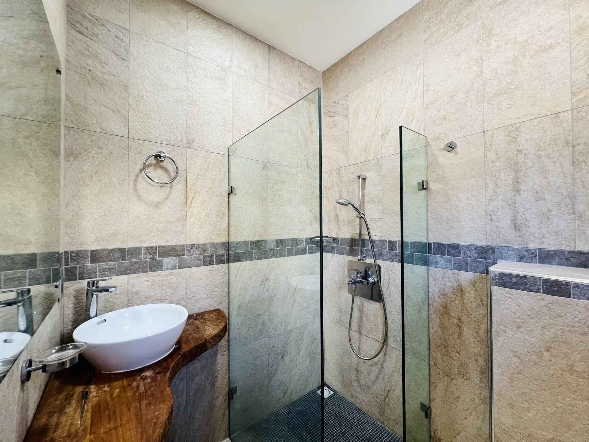 84de3870dd935bc592a3743ee242f69d 832ca10c02 1920 original - Translation missing: en.helpers.application.image_tag.default_alt