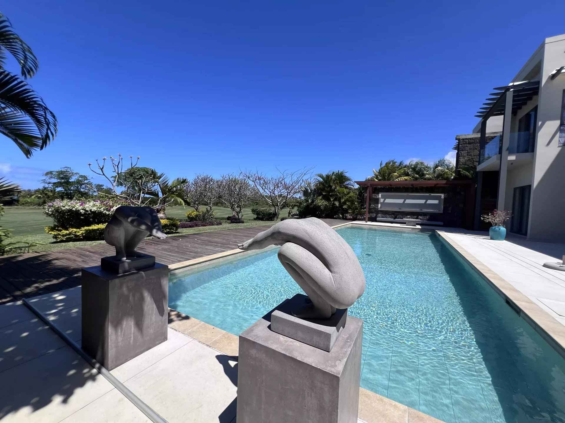 3b44c521915a3977ca38d0923bea775b 323020720a 1920 original - Attribut alt par défaut.