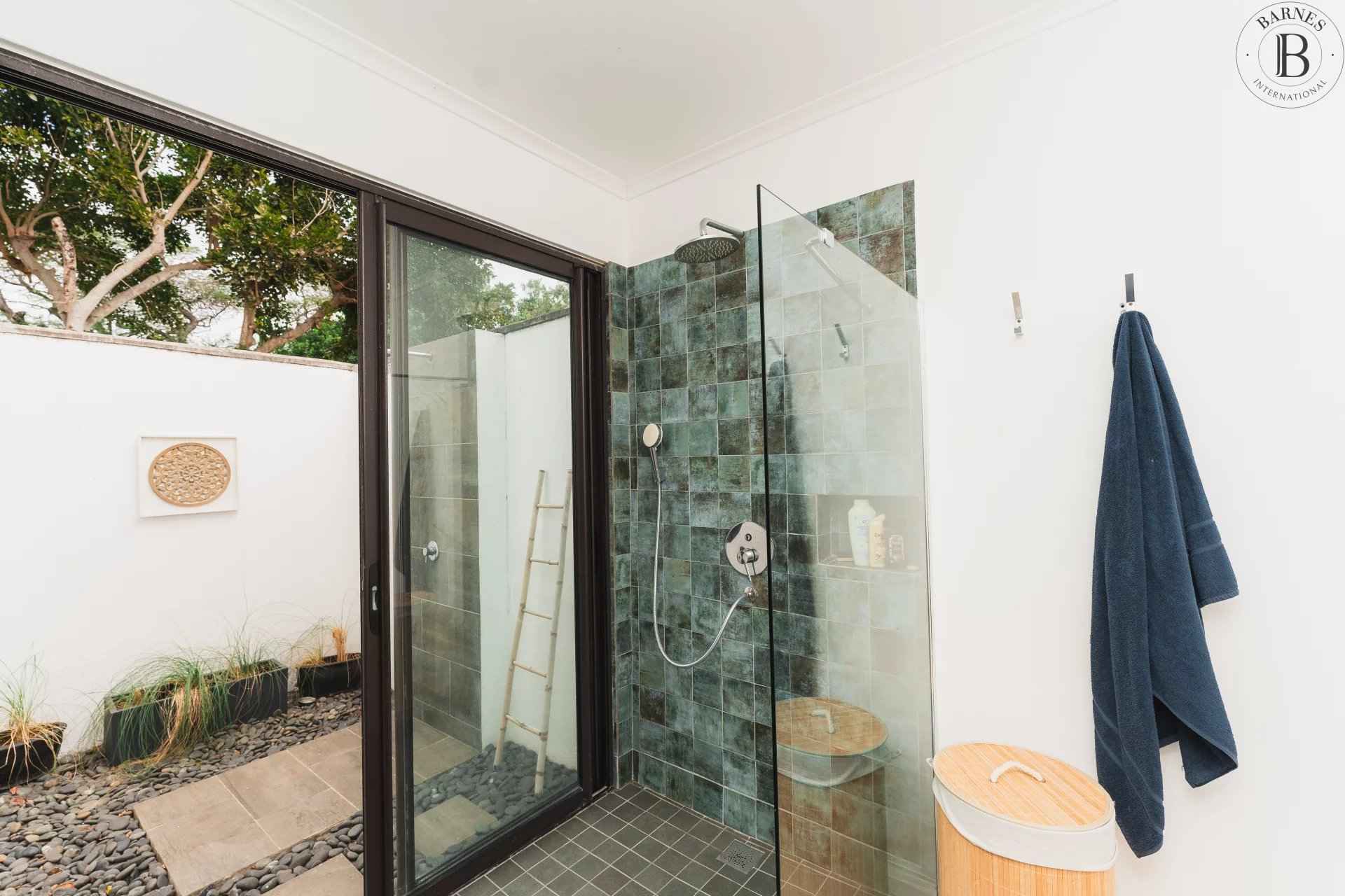 Aae3f9437513c482b6bc48bfac893edc ca0b4b7c97 1920 original - Attribut alt par défaut.