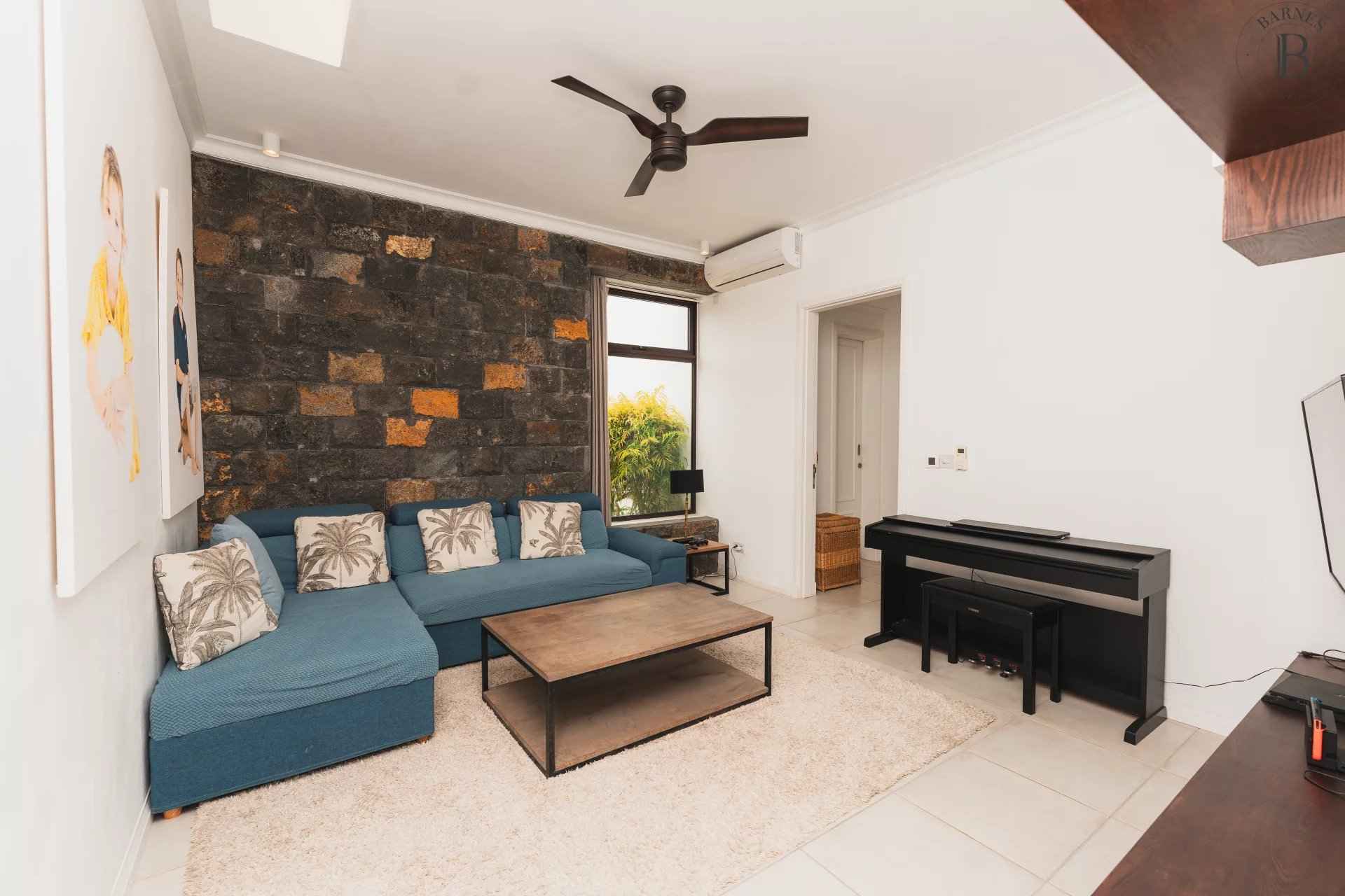 C56e6986e07628888c948b8ce265e7d2 421af34633 1920 original - Attribut alt par défaut.