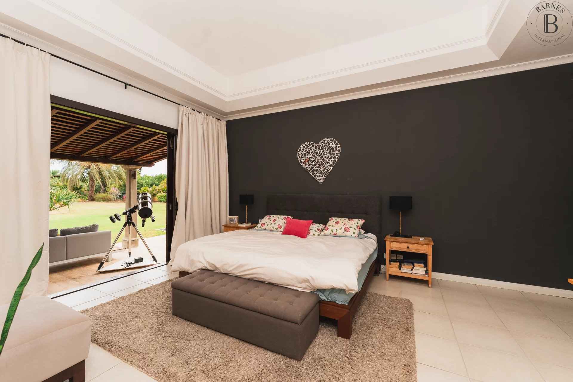 Cae4086d65ab7bf43f201bee0c7c3c87 491a5bca2f 1920 original - Attribut alt par défaut.