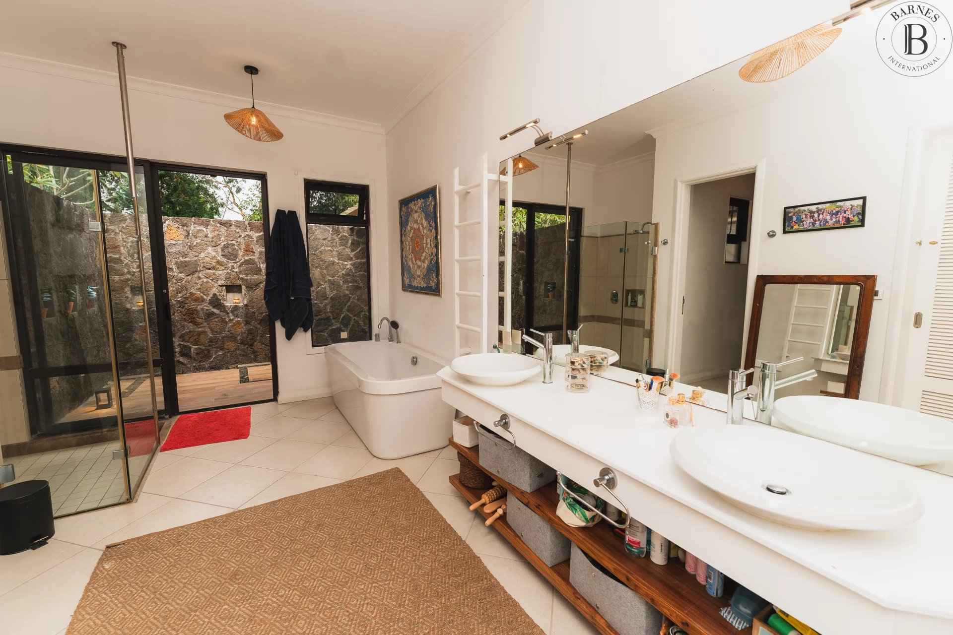 B6b772beea39e741ba796a8f45f4f61a f5971be2c2 1920 original - Attribut alt par défaut.