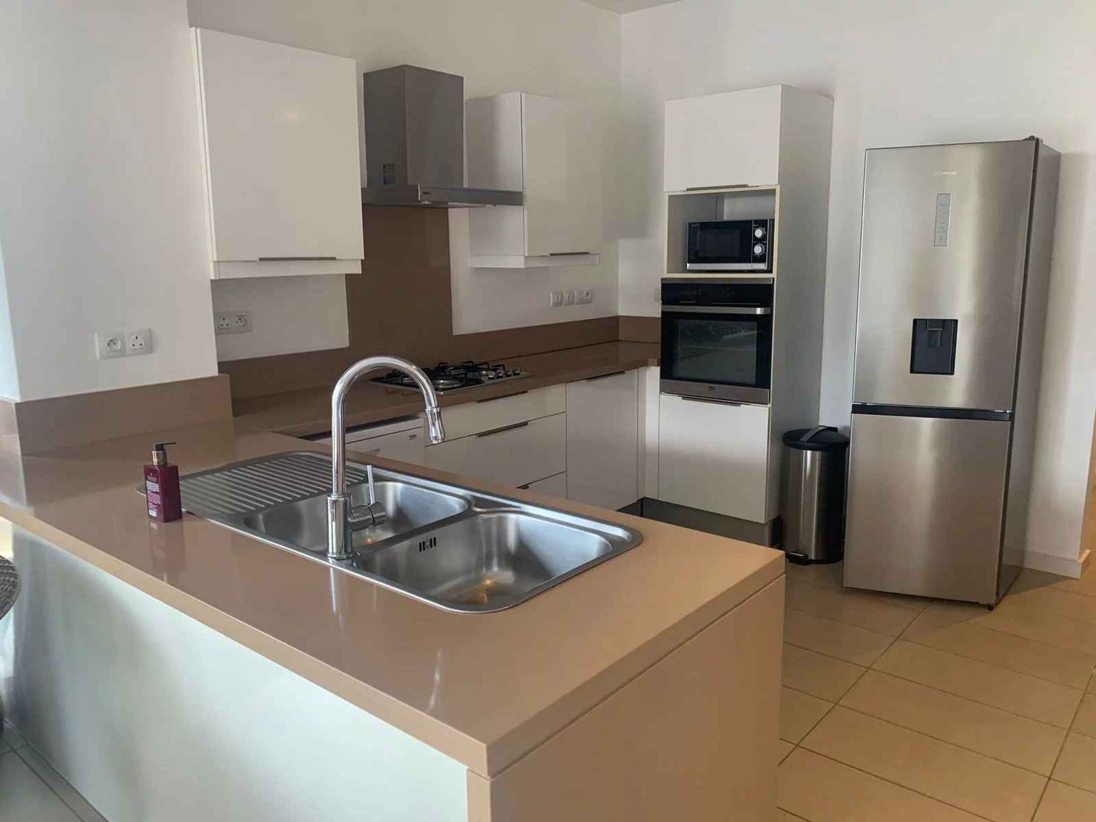 2a17802b2708d9ebd5c150cd6c4dbba6 c4cc7e948f 1600 original - Attribut alt par défaut.