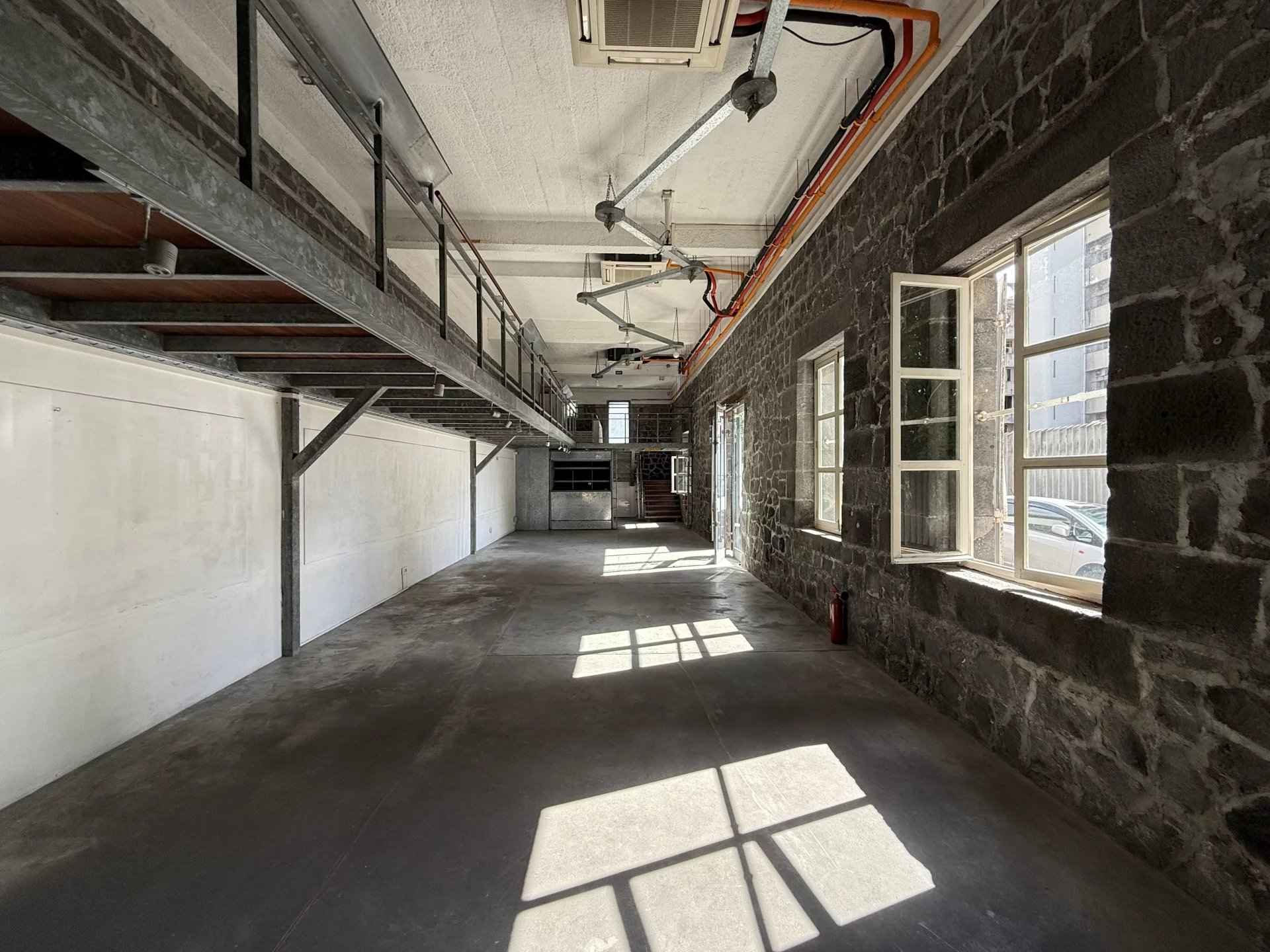 03805763d17307be03f7cc4df9619a02 1c4b388742 1920 original - Attribut alt par défaut.