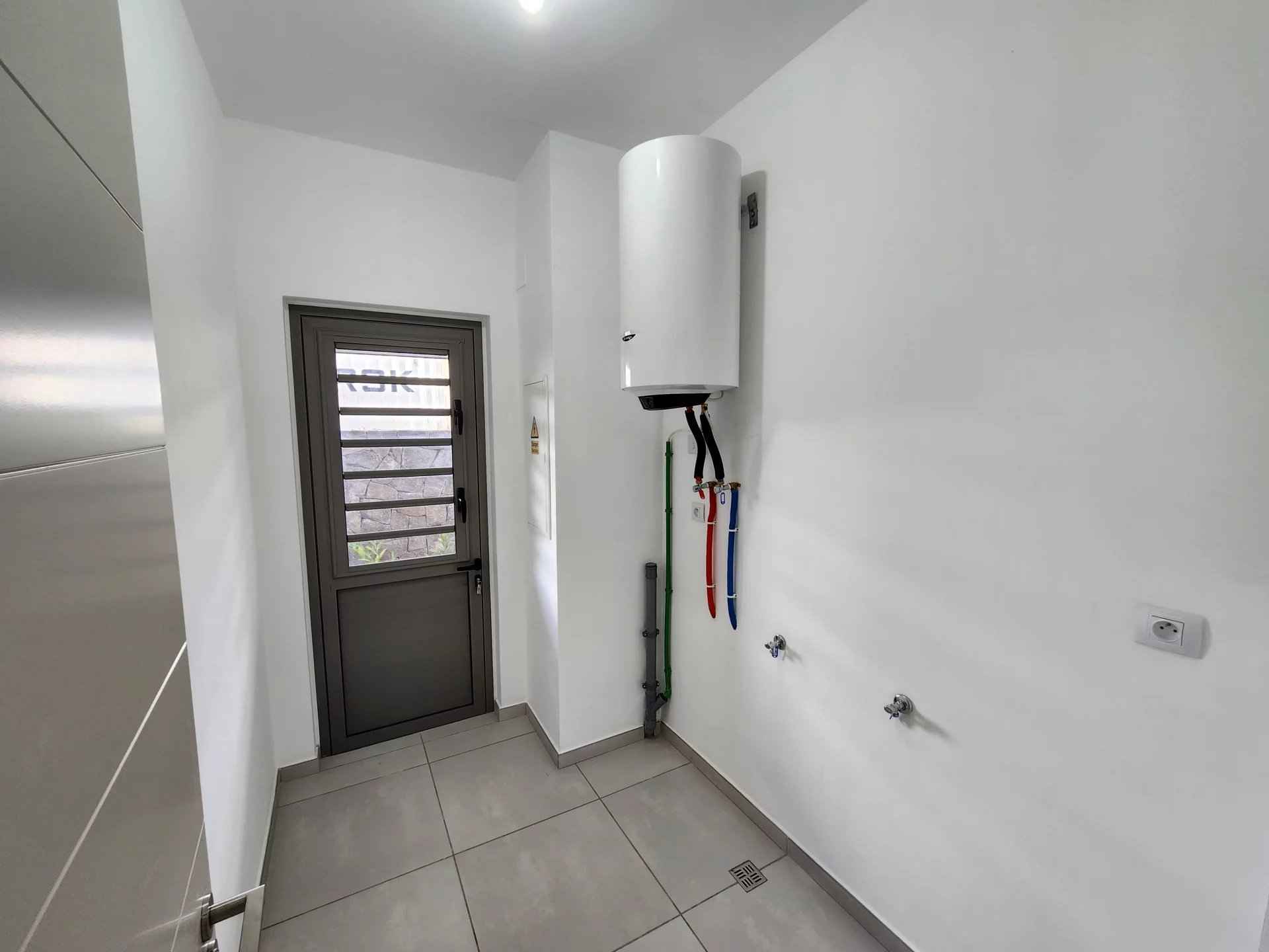 D46a2ff044e43e2a98c9b9d1c8db2295 1f6145cca7 1920 original - Translation missing: en.helpers.application.image_tag.default_alt