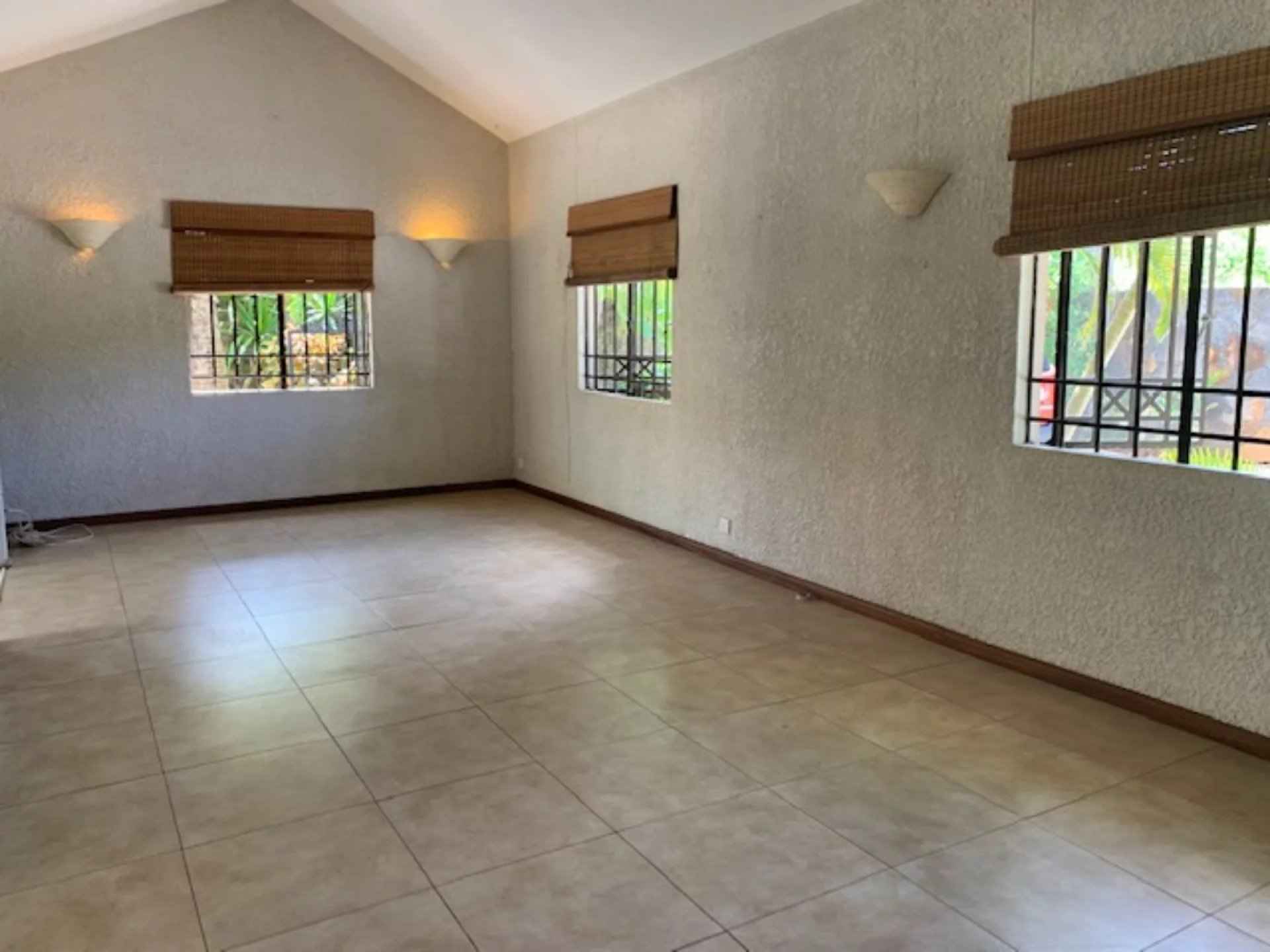 F79783ed6ff2f4950a70590137725abf ce87c4f87b 1920 original - Attribut alt par défaut.