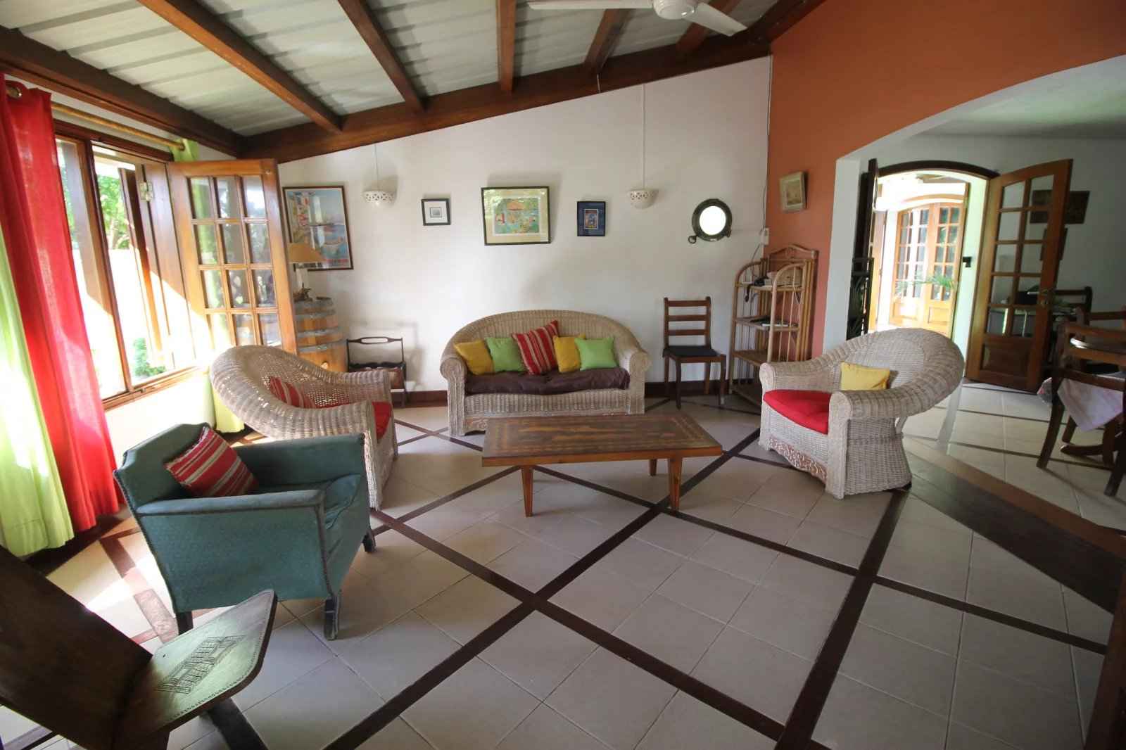 C3b50ac8d63027267bf7b97259c47c8c cf7f359f2e 1600 original - Attribut alt par défaut.