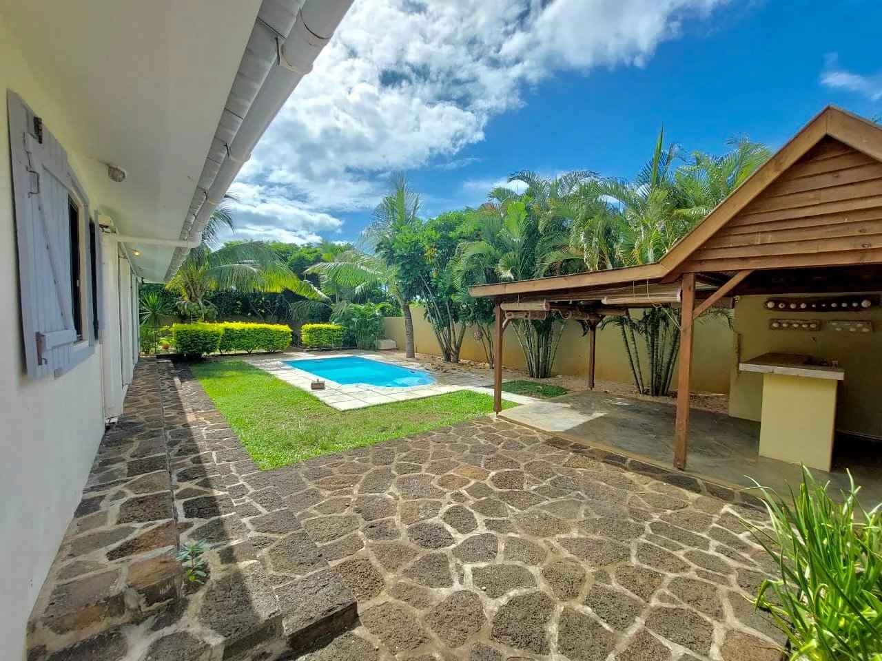 68d34234514b6e9661347c406c0b26c9 9d84083504 1280 original - Translation missing: en.helpers.application.image_tag.default_alt