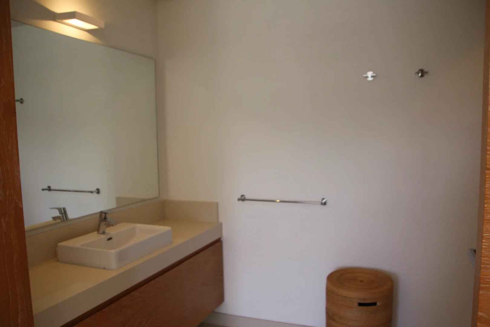 90e7906a332c78a06348b592564242f7 e048c3acb5 1620 original - Translation missing: en.helpers.application.image_tag.default_alt