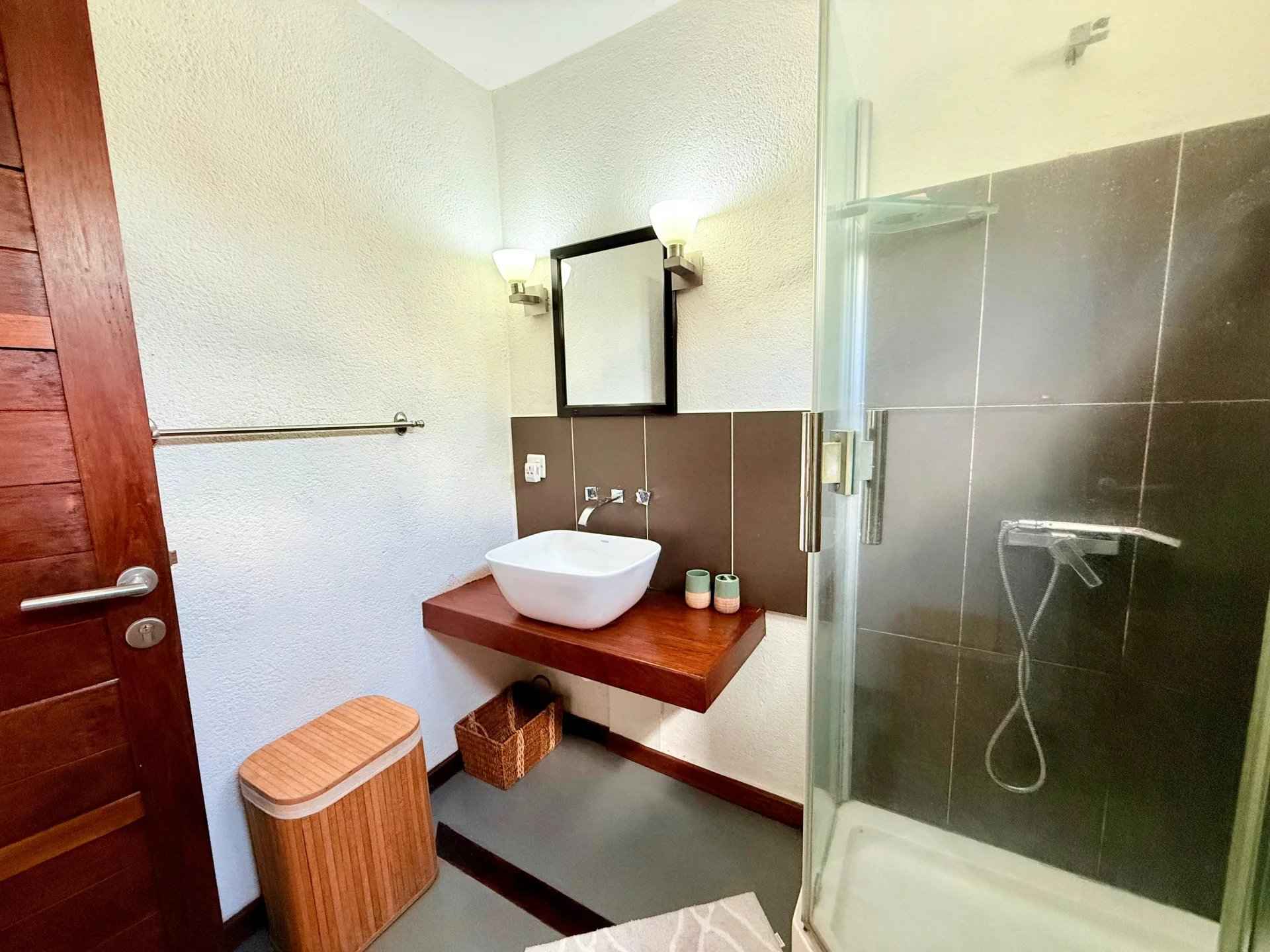 Fb2e6fe29882c3cb68196dde75ab6376 2bb1226734 1920 original - Attribut alt par défaut.