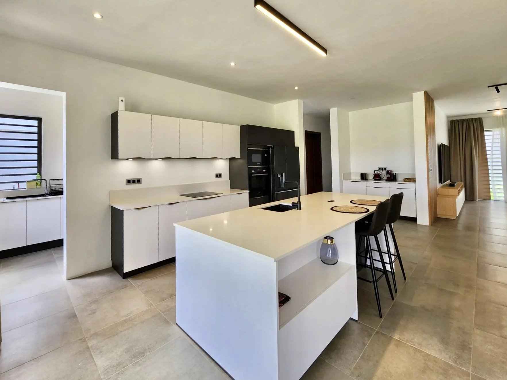 0a1ea95e69140adbad863cebe046eadb e764260a6d 1765 original - Attribut alt par défaut.