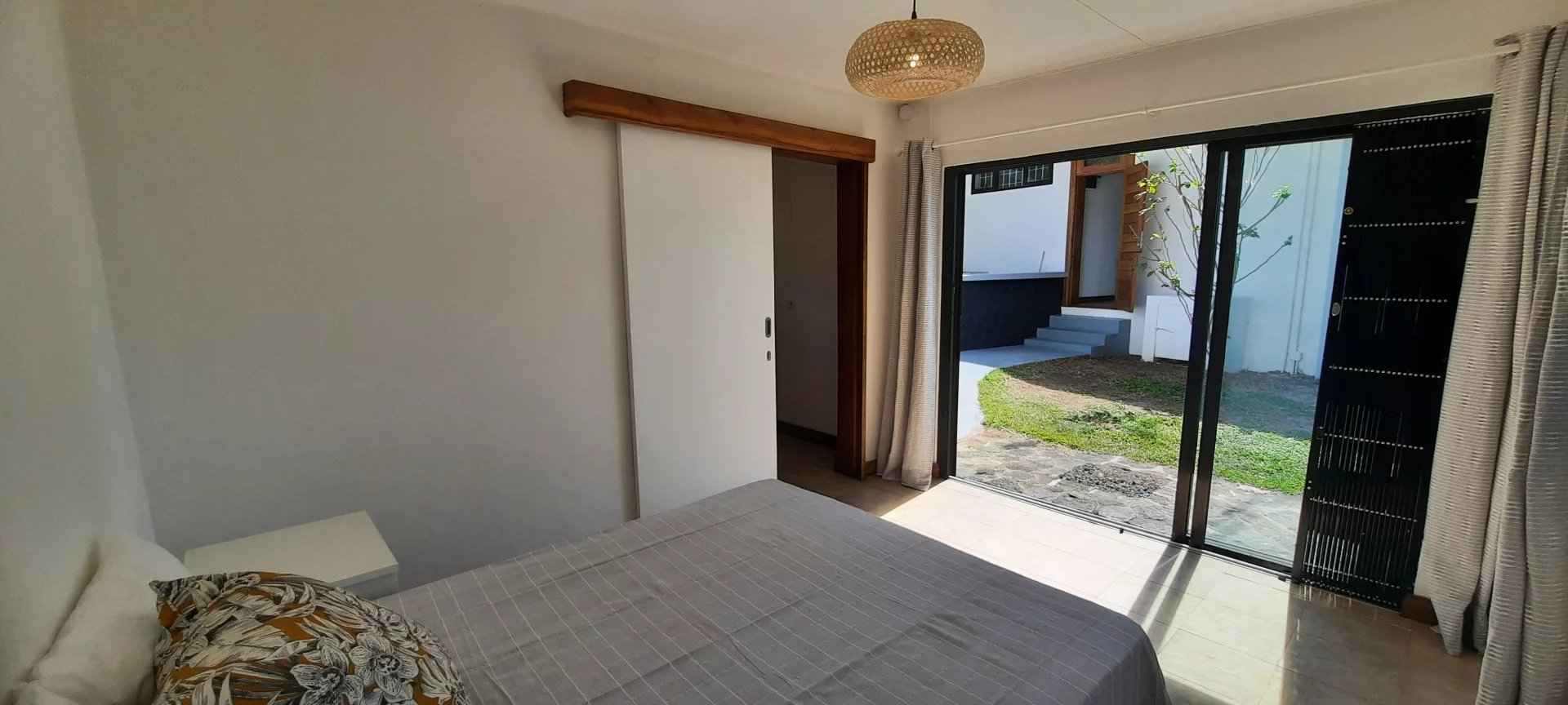 1d1055fd20cb1a7ad35d124ebc677b79 e719ad1e4e 1920 original - Attribut alt par défaut.