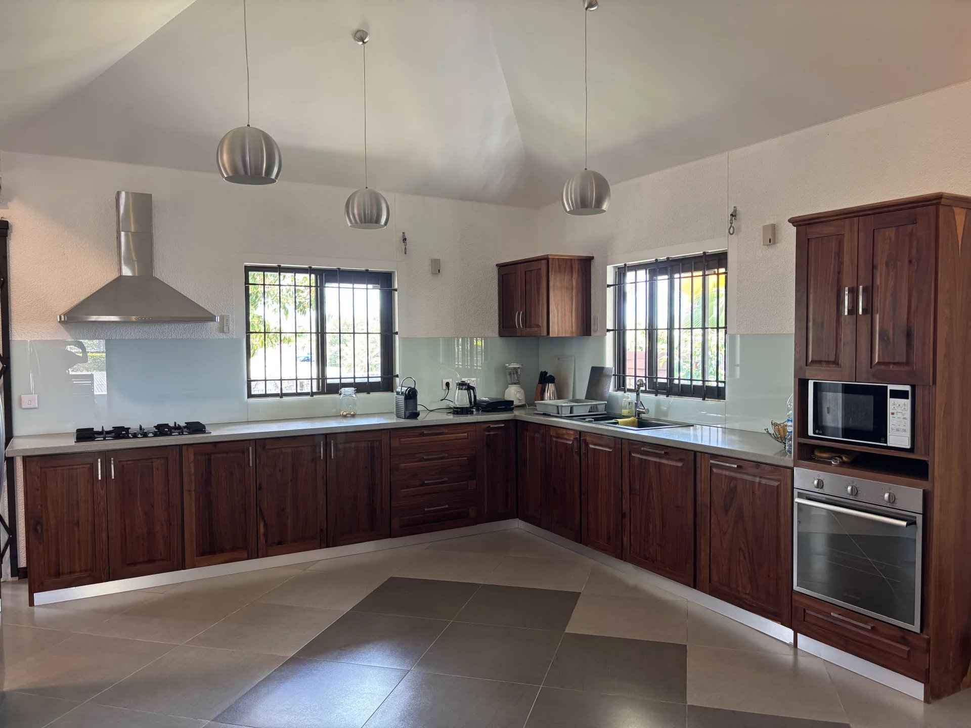 3201c4da4d7785bcbc132fe8a1441d9e 7b65a7f5c4 1920 original - Translation missing: en.helpers.application.image_tag.default_alt