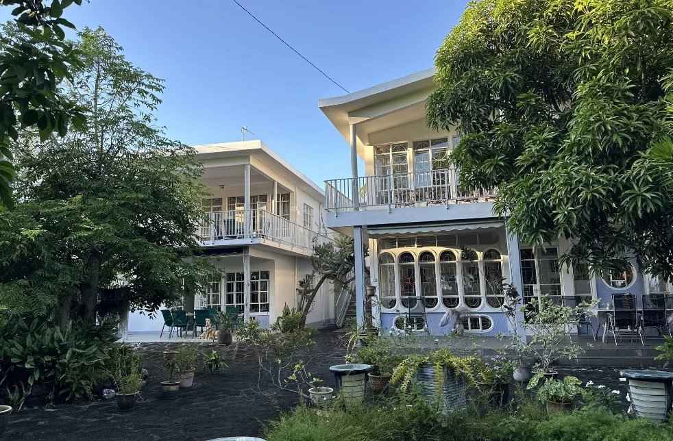 9f59d8738bf0eb4339fca8b19b855a4c 00e64fa61f 982 original - Attribut alt par défaut.