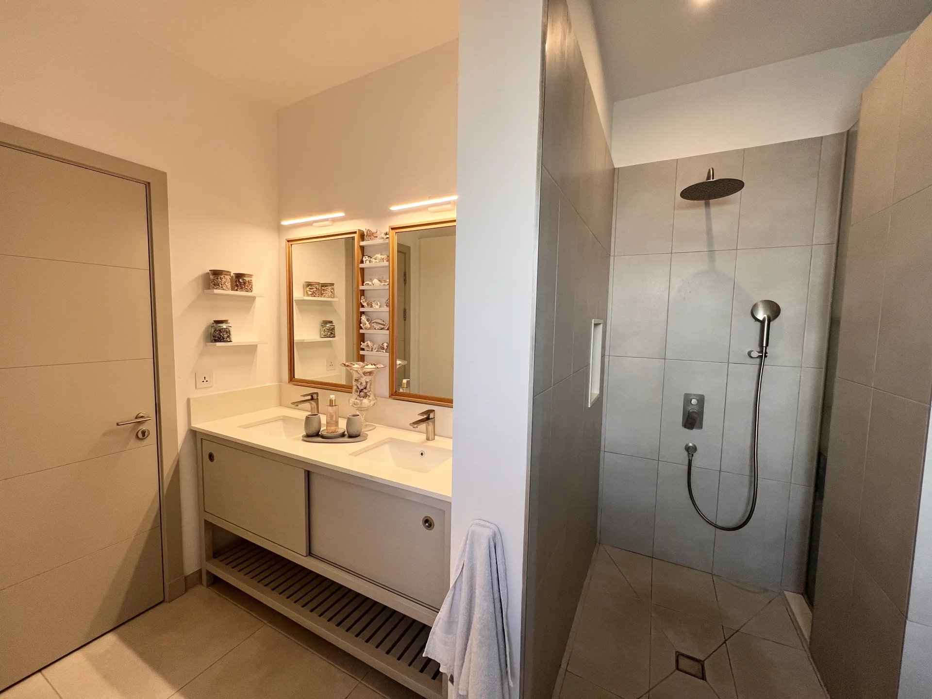 12915b26a19c5d83635b0cba85abb1c1 c2635080cd 1920 original - Attribut alt par défaut.