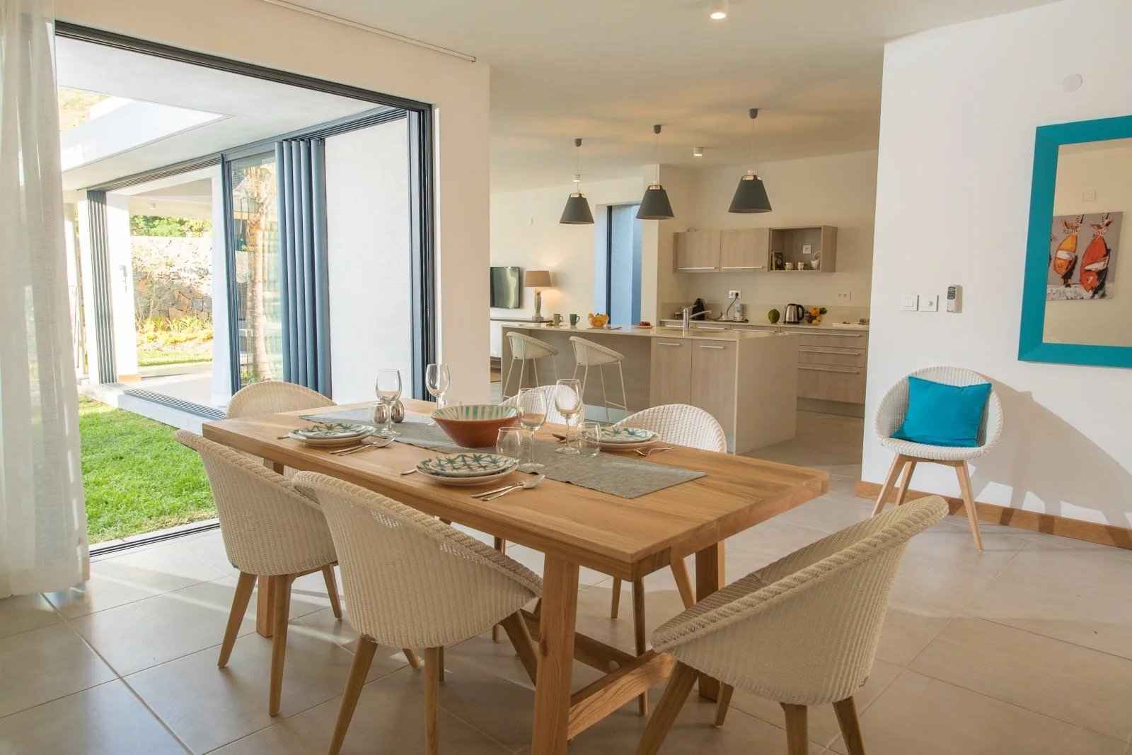 B905c365afe9479d873acee6ef2a1c80 41ae9183d1 1600 original - Translation missing: en.helpers.application.image_tag.default_alt