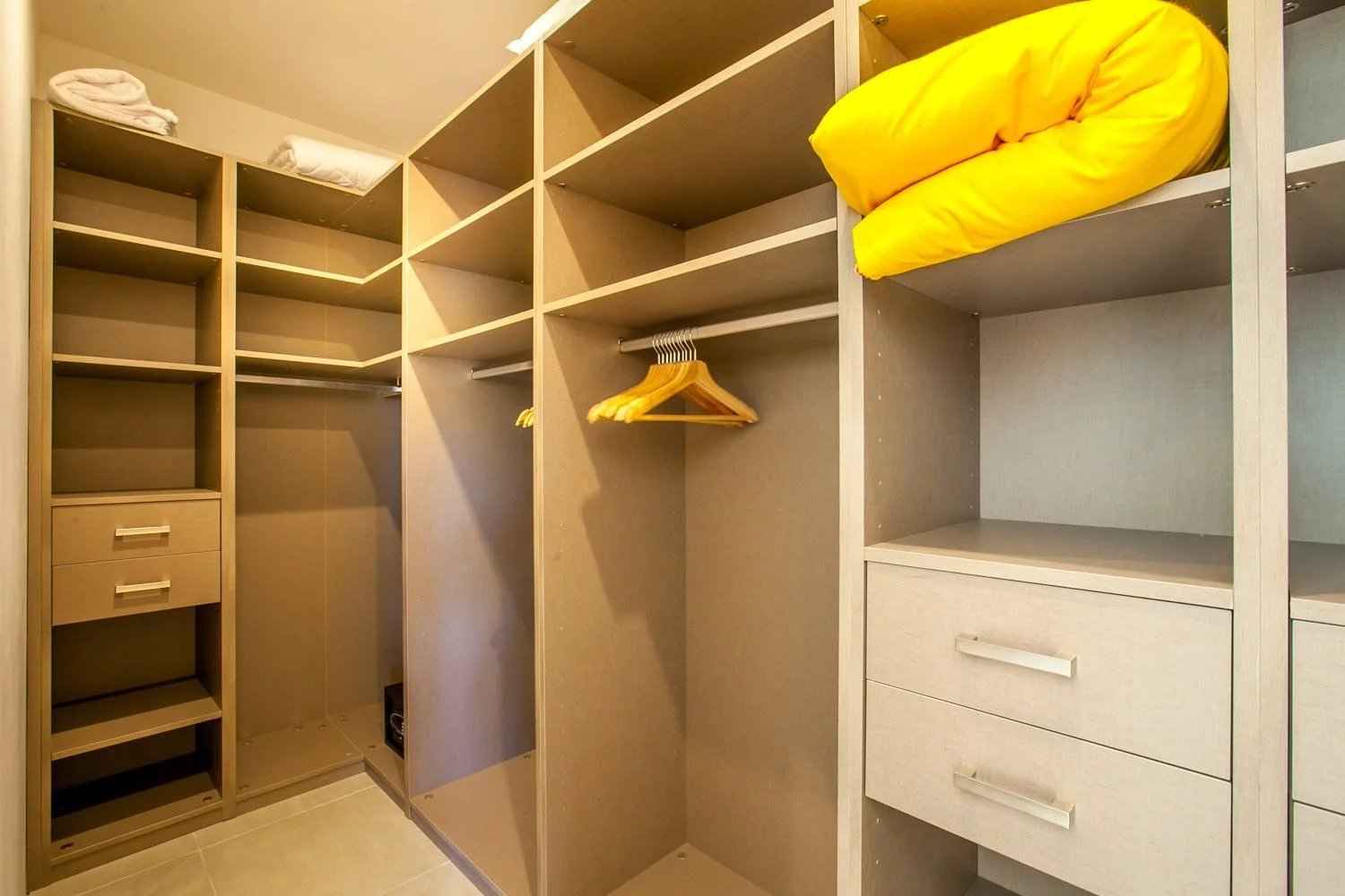 7c25c4c2abb3a793dcae39fc6b43eff6 a56ebf5042 1500 original - Translation missing: en.helpers.application.image_tag.default_alt