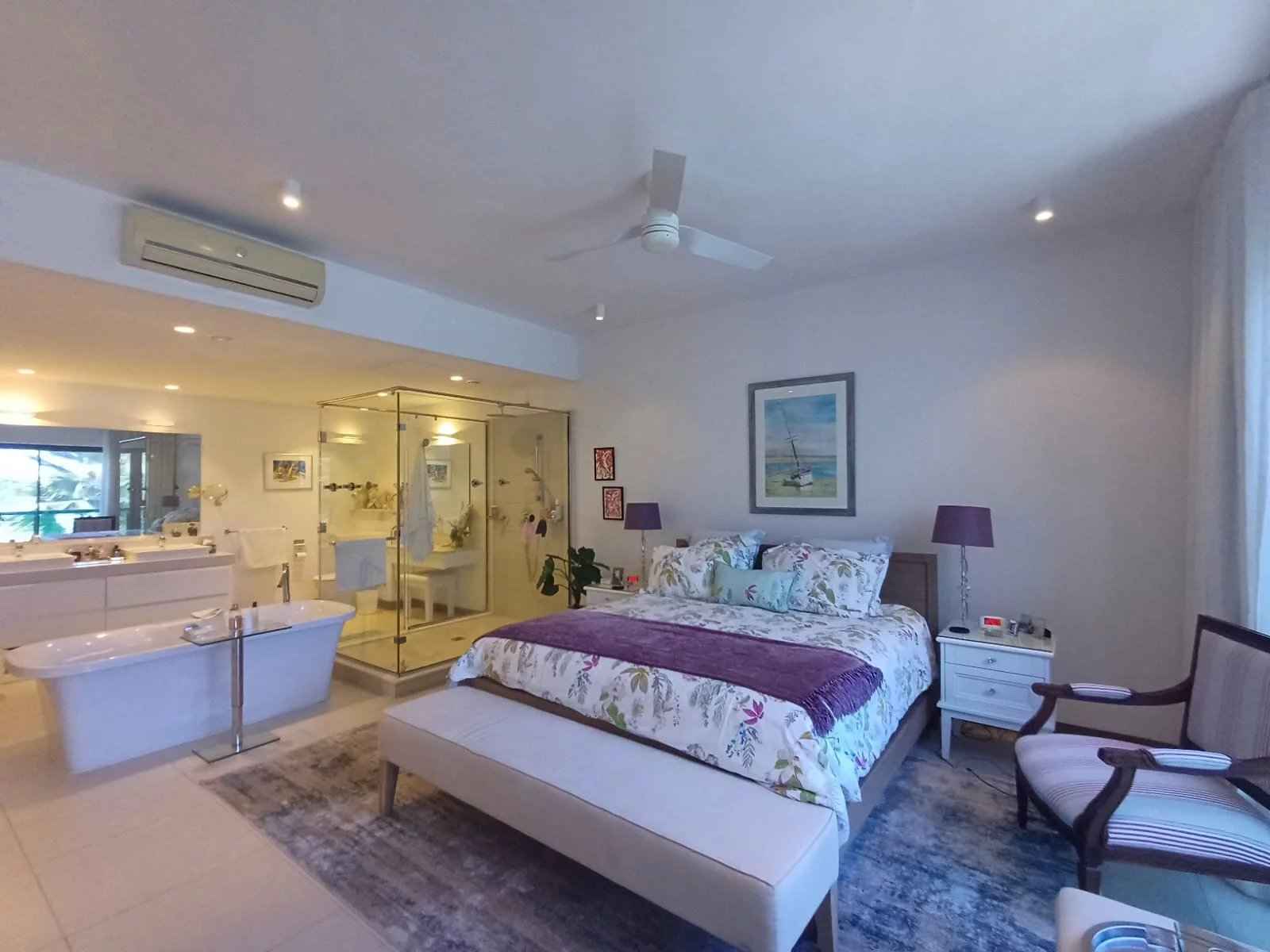 01abc2d8e6d73af4cbac259d18103b82 33b50a18e8 1600 original - Translation missing: en.helpers.application.image_tag.default_alt