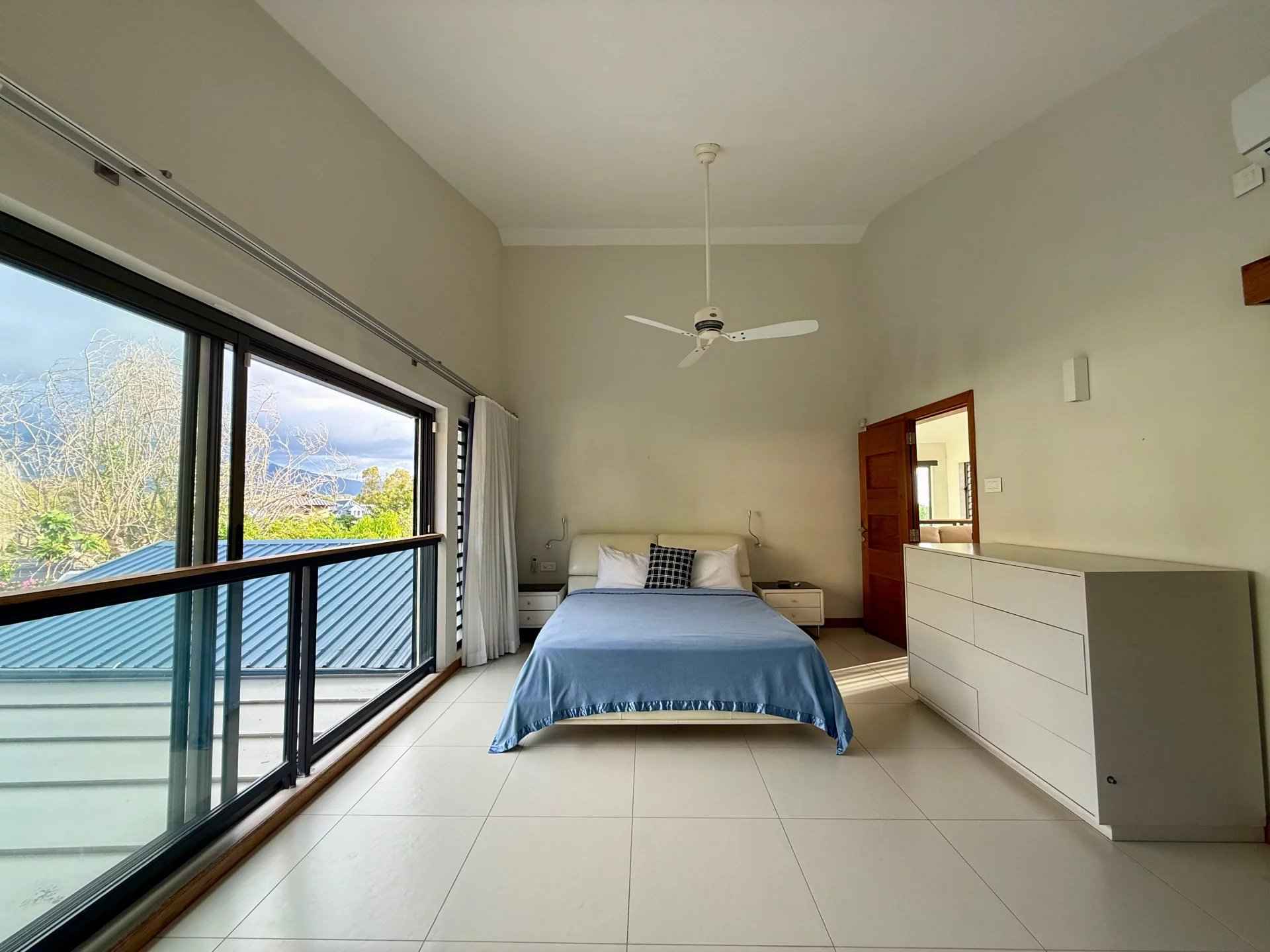 F2c0071aac7c5e9eb53d4f86d038d686 36ac70068d 1920 original - Attribut alt par défaut.