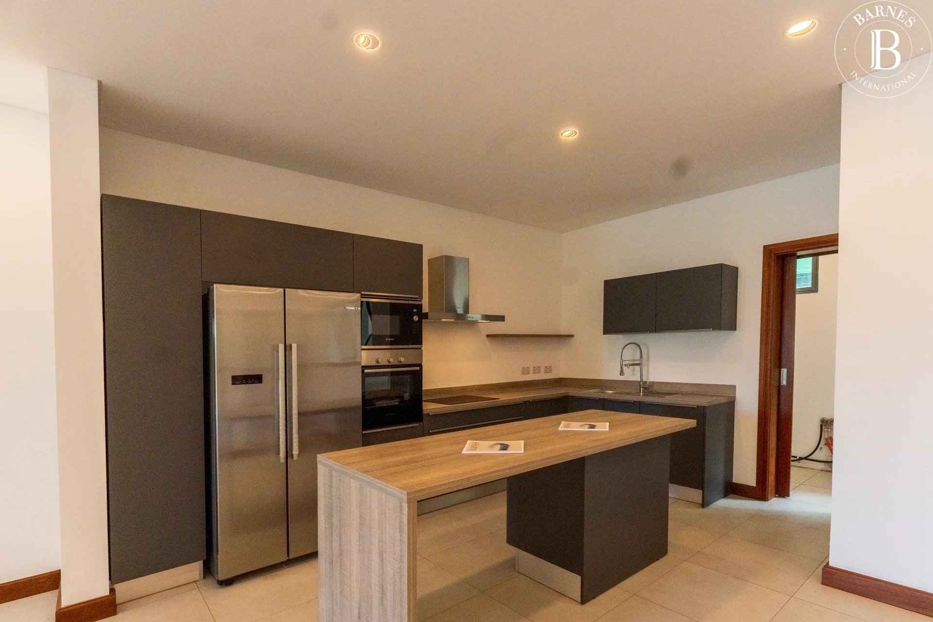 20ba354af06bfb60cb1eb46ff874e1dc eefbcae0e7 1920 original - Attribut alt par défaut.