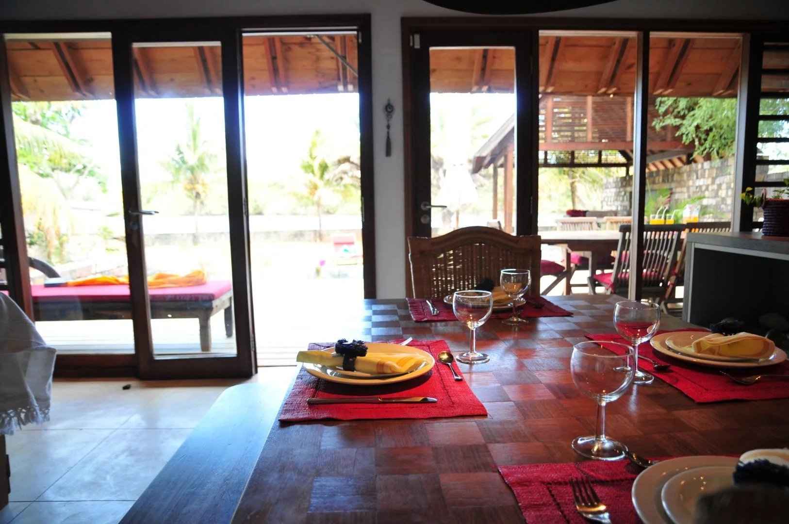 Afa1554a1614d56ccbe3d78bdf9aff8e c5b5efdc48 1626 original - Attribut alt par défaut.