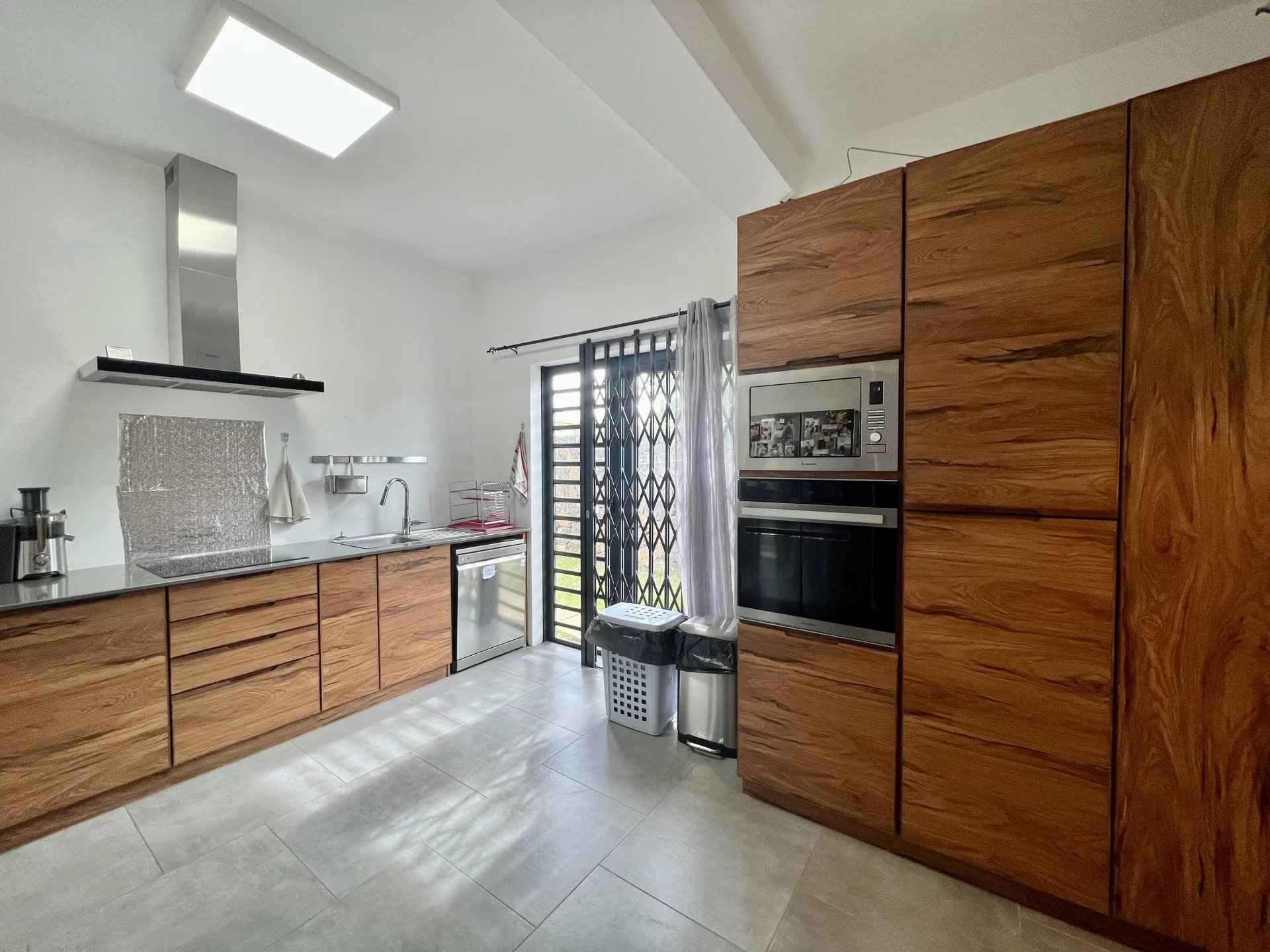 45c29a6350c02d7d53104c7836c588b6 1e3e24fdb8 1920 original - Translation missing: en.helpers.application.image_tag.default_alt