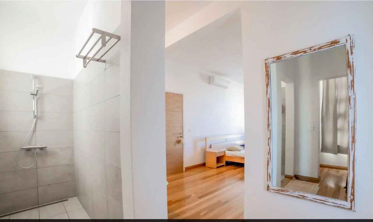 4a0415763f6dc8b5abb81871d37c82b4 c4058e7282 1280 original - Translation missing: en.helpers.application.image_tag.default_alt