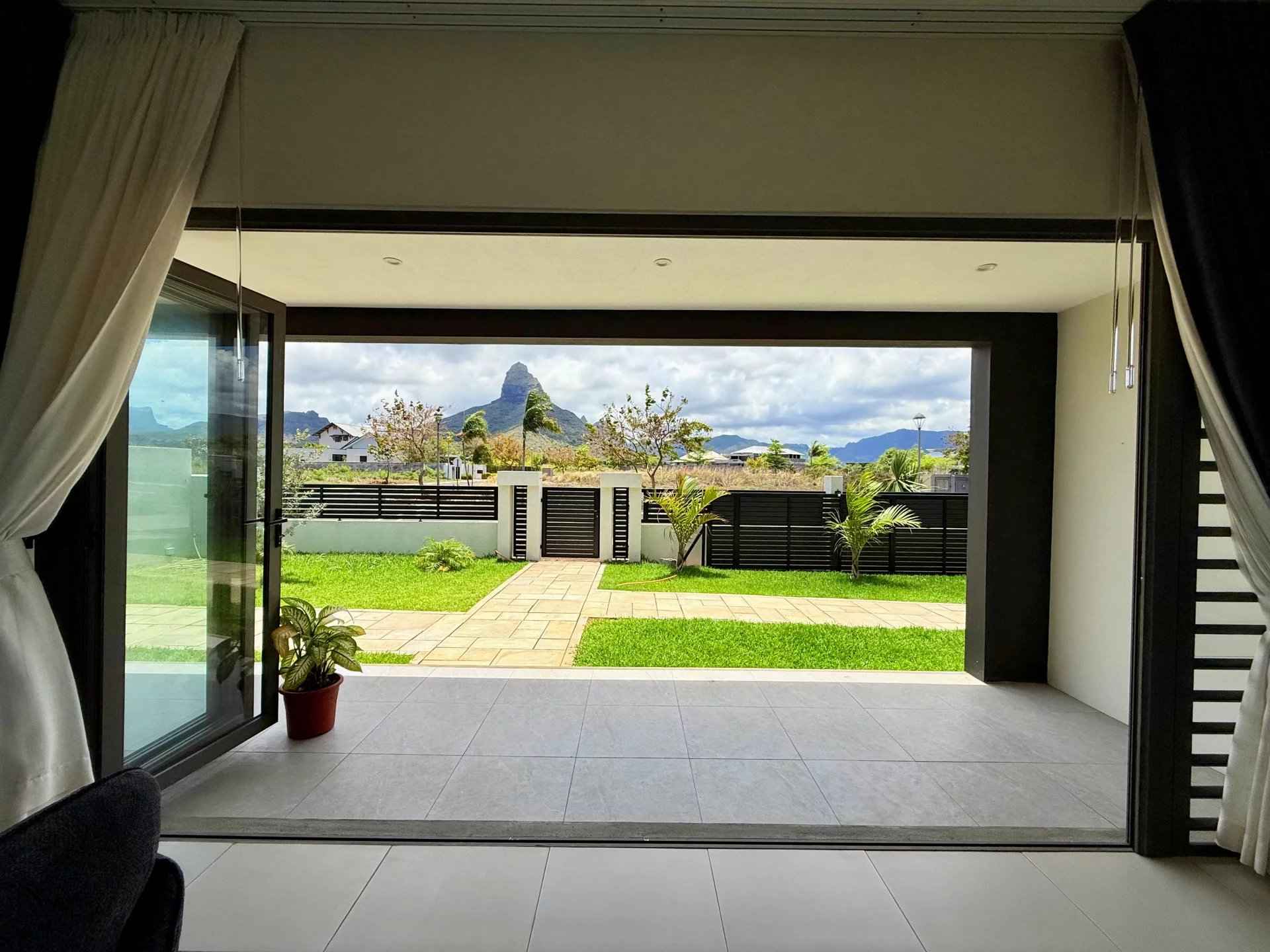 0a3081ff8fac34a98b34c92ad68a781d 9c8cb2e631 1920 original - Attribut alt par défaut.