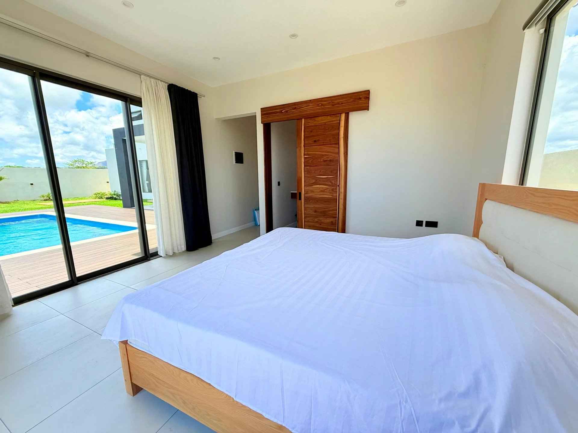 3d35a38b04bd9f66a6be0aaf6048e7c5 a79dc3f997 1920 original - Attribut alt par défaut.