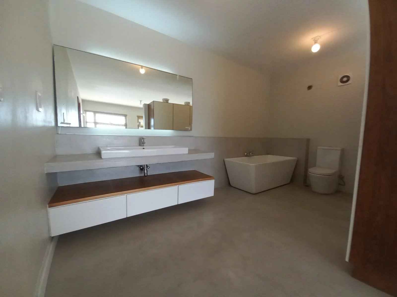 D1524c61b0a875c43ed3ef23c9fb9527 94ebd7a68d 1600 original - Translation missing: en.helpers.application.image_tag.default_alt