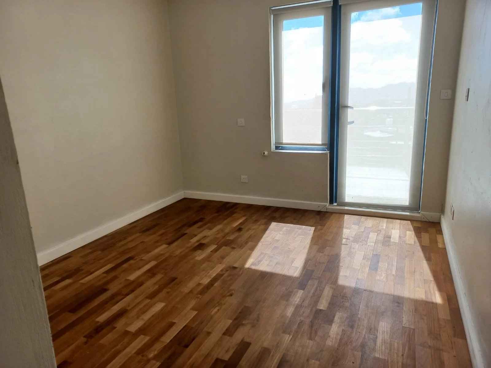 0b123c8f35827acb2933ab41e3415990 e0da6c5fa5 1600 original - Translation missing: en.helpers.application.image_tag.default_alt