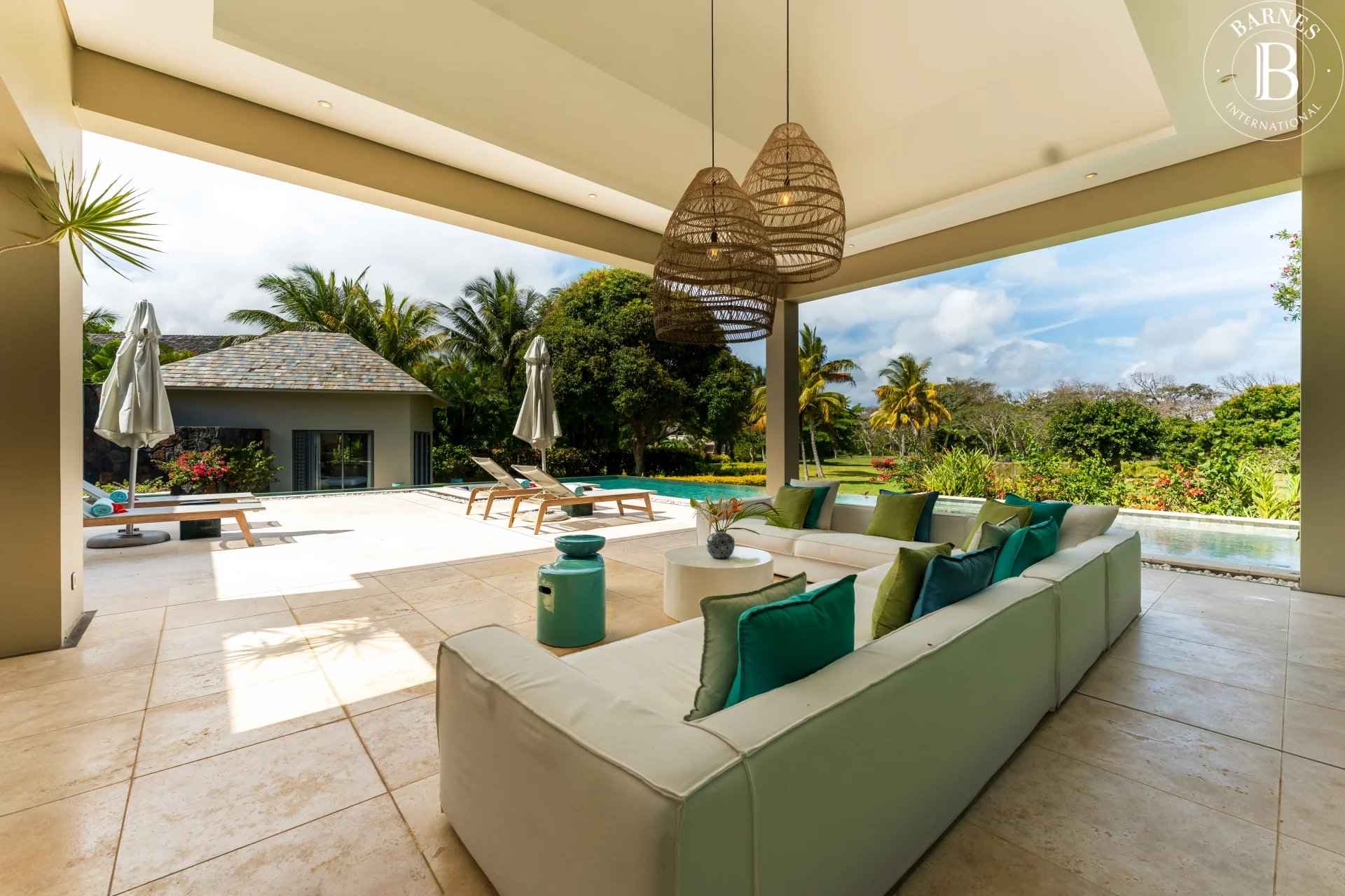 2bd559d165ab58537a873979ee29d601 cdffe73064 1920 original - Attribut alt par défaut.